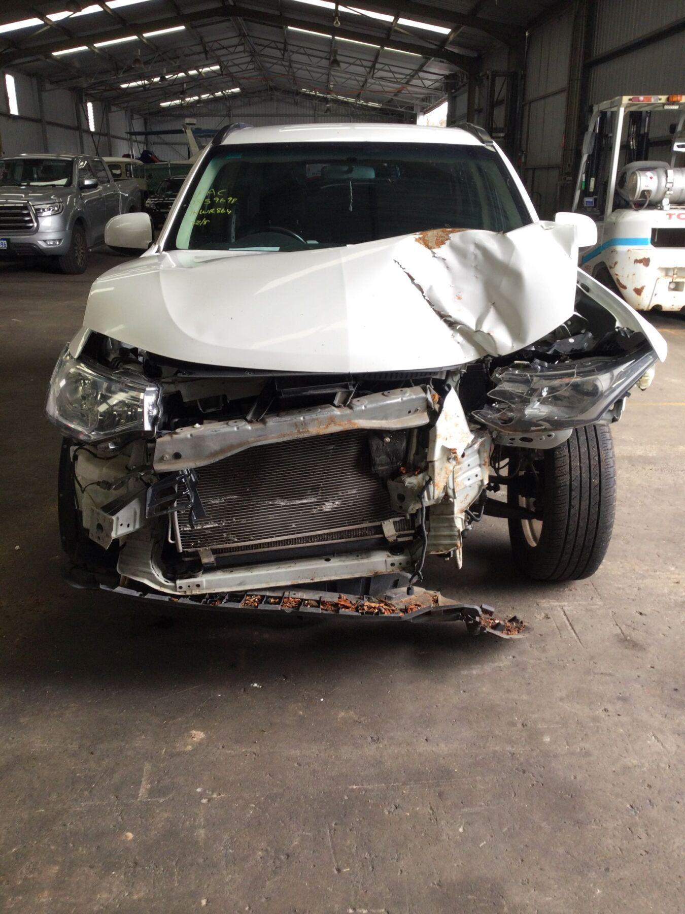Mitsubishi
Outlander
