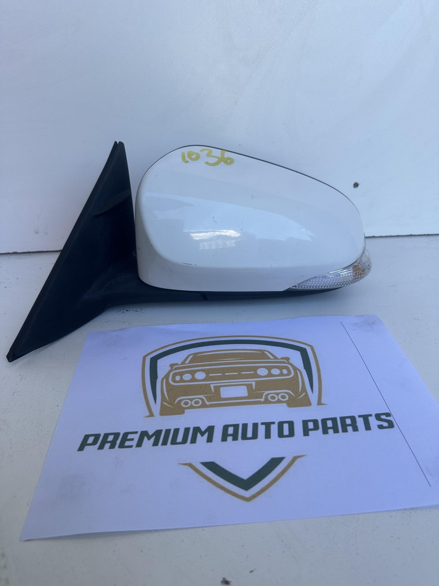 2013 XV50 Left Door Mirror