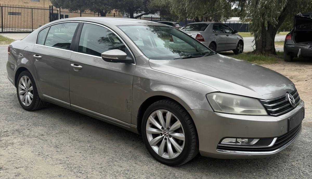 2012 Volkswagen Passat Sedan
Volkswagen
Passat