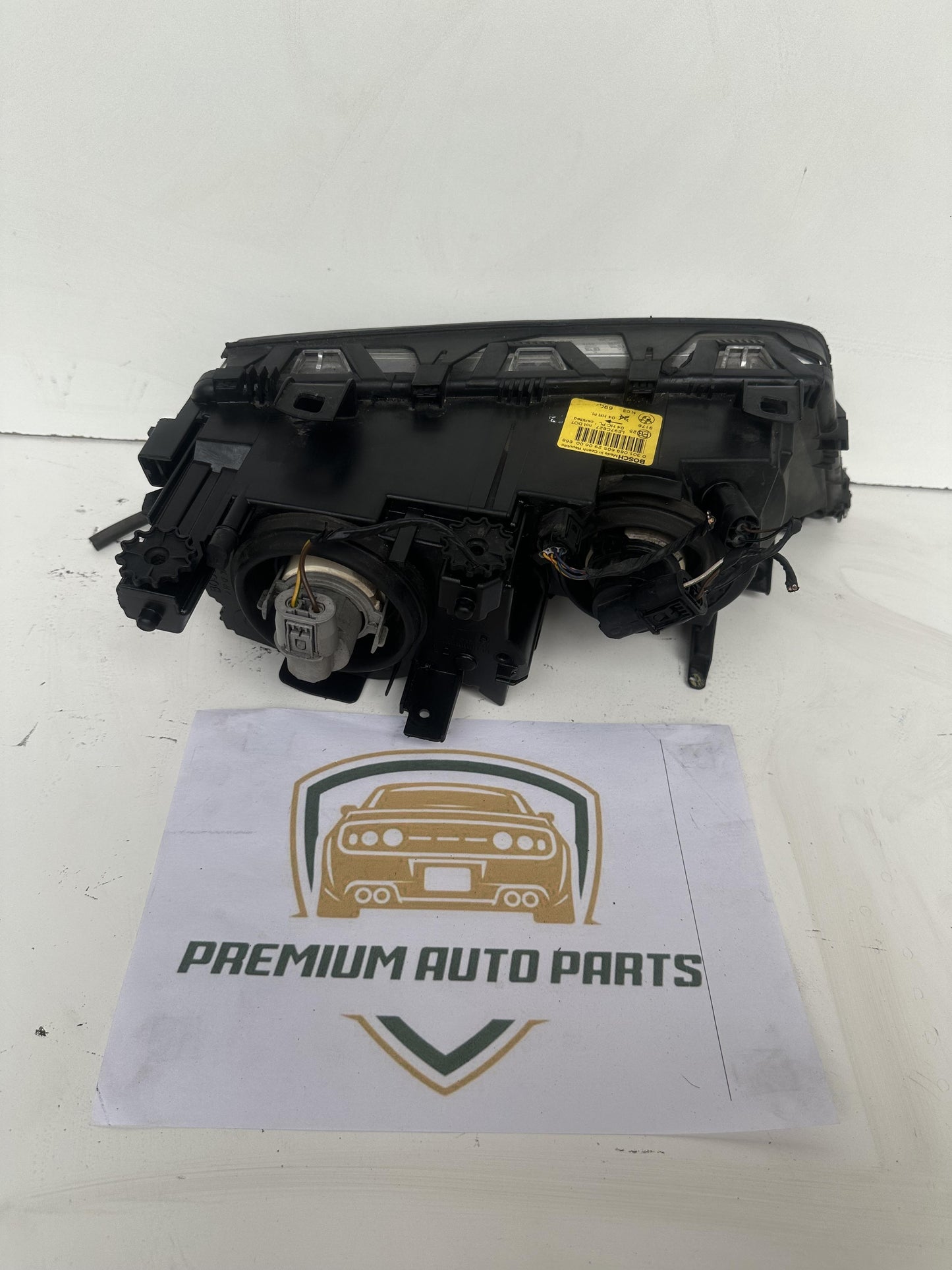 2000 E46 Left Headlight