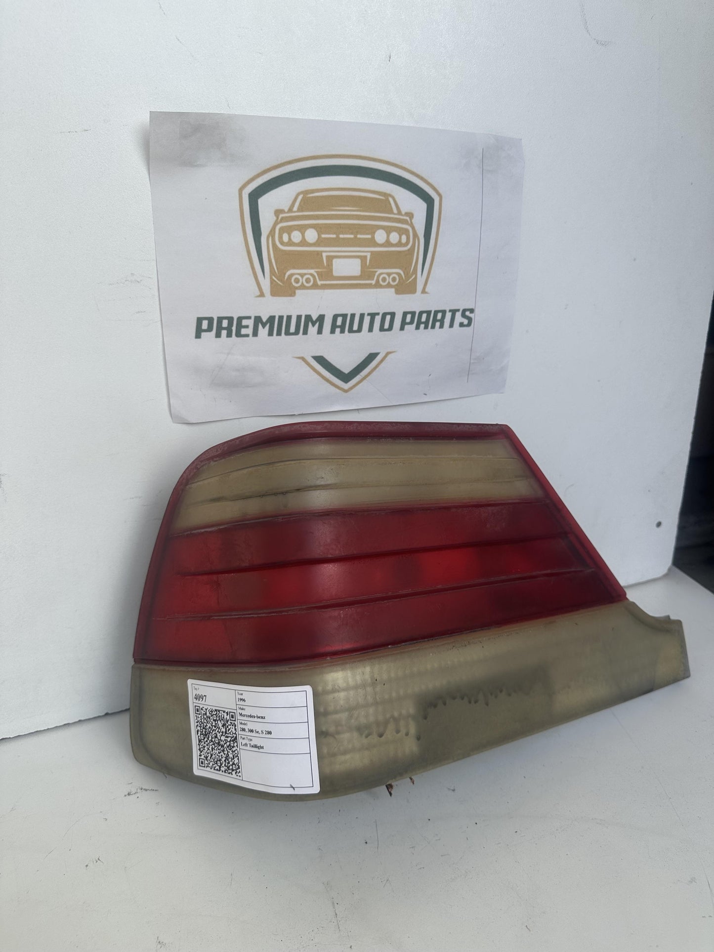 1996 Left Taillight