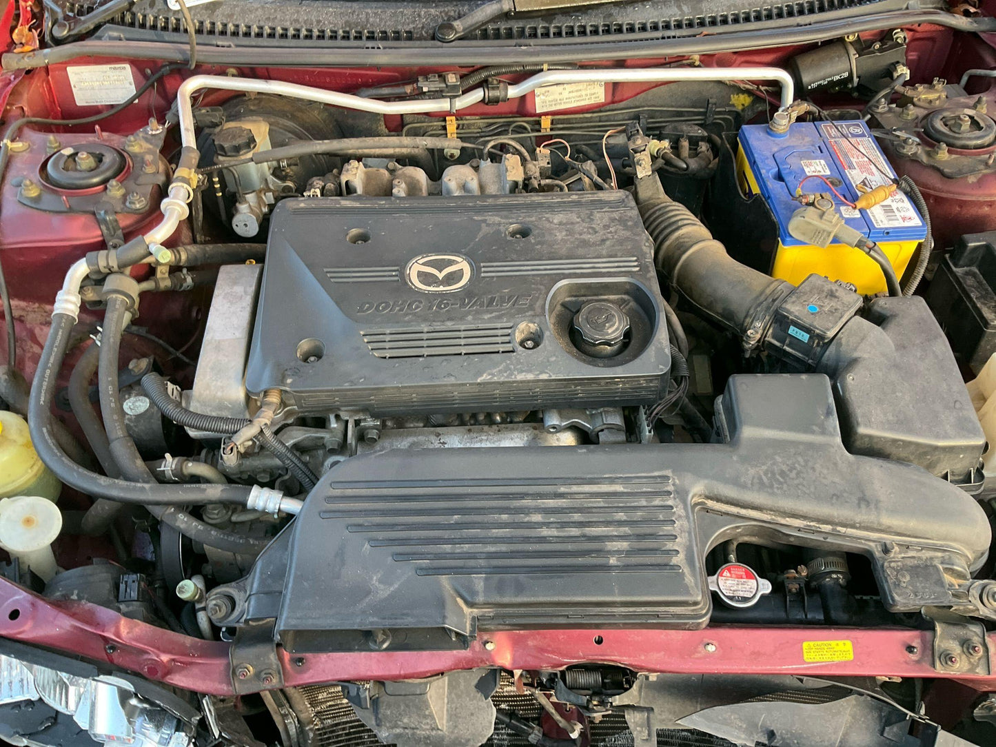 Mazda
323