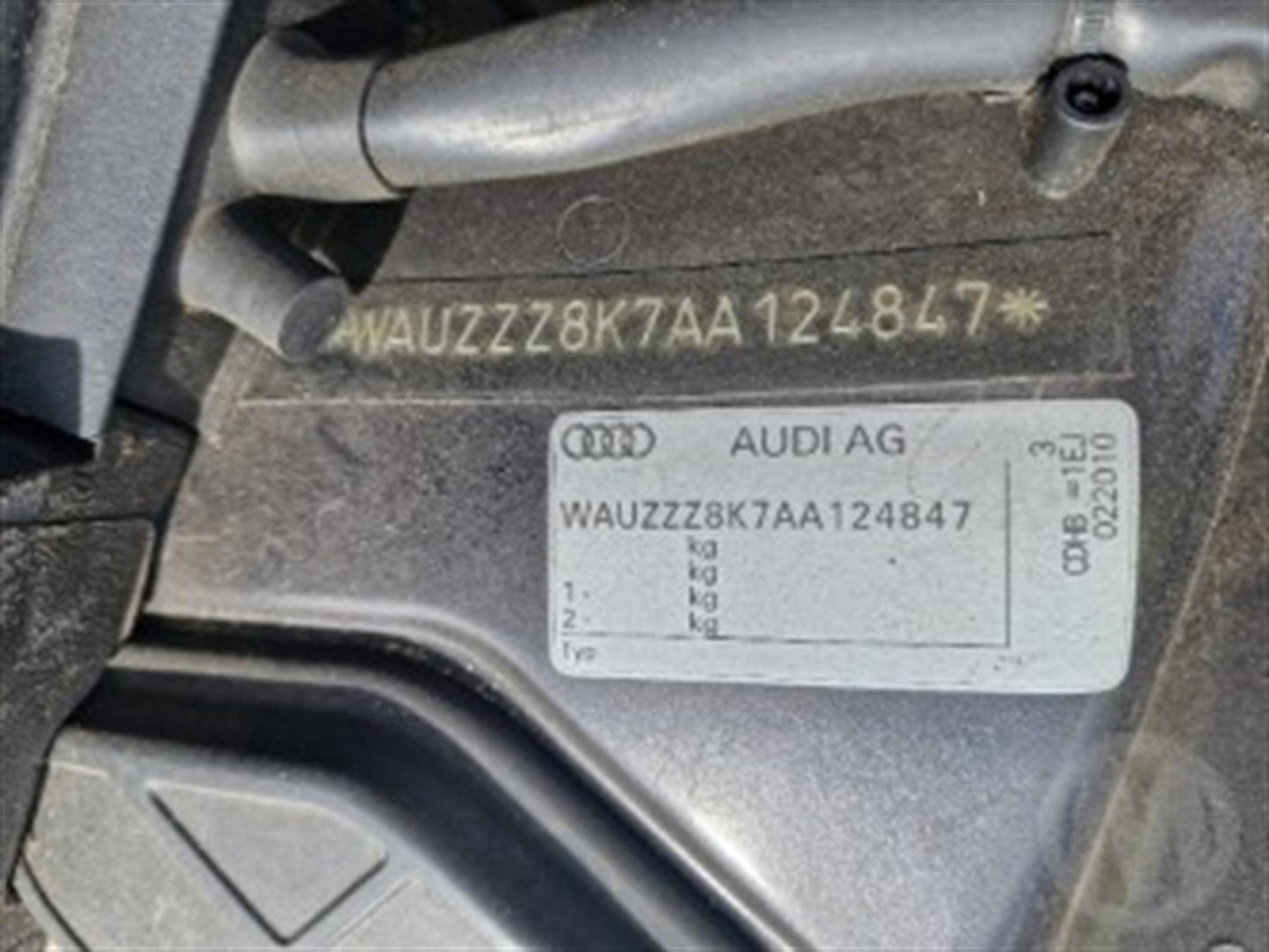 Audi
A4