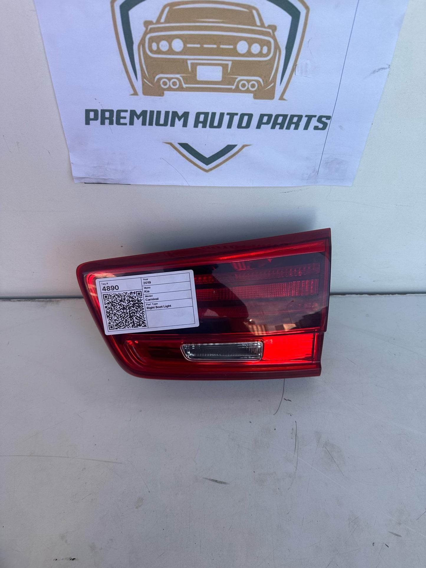 2019 Kia Carnival YP Right Boot Light
