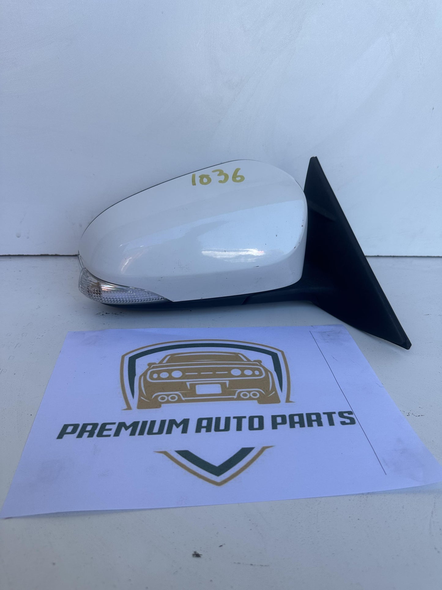 2013 XV50 Right Door Mirror