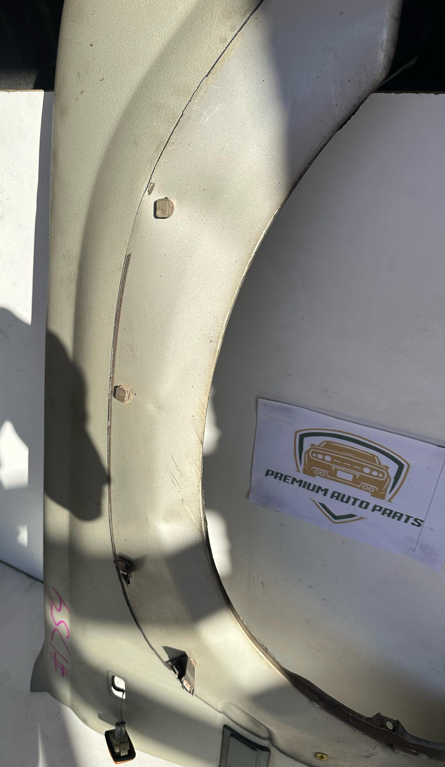 1996 Toyota Land Cruiser Right Front Guard