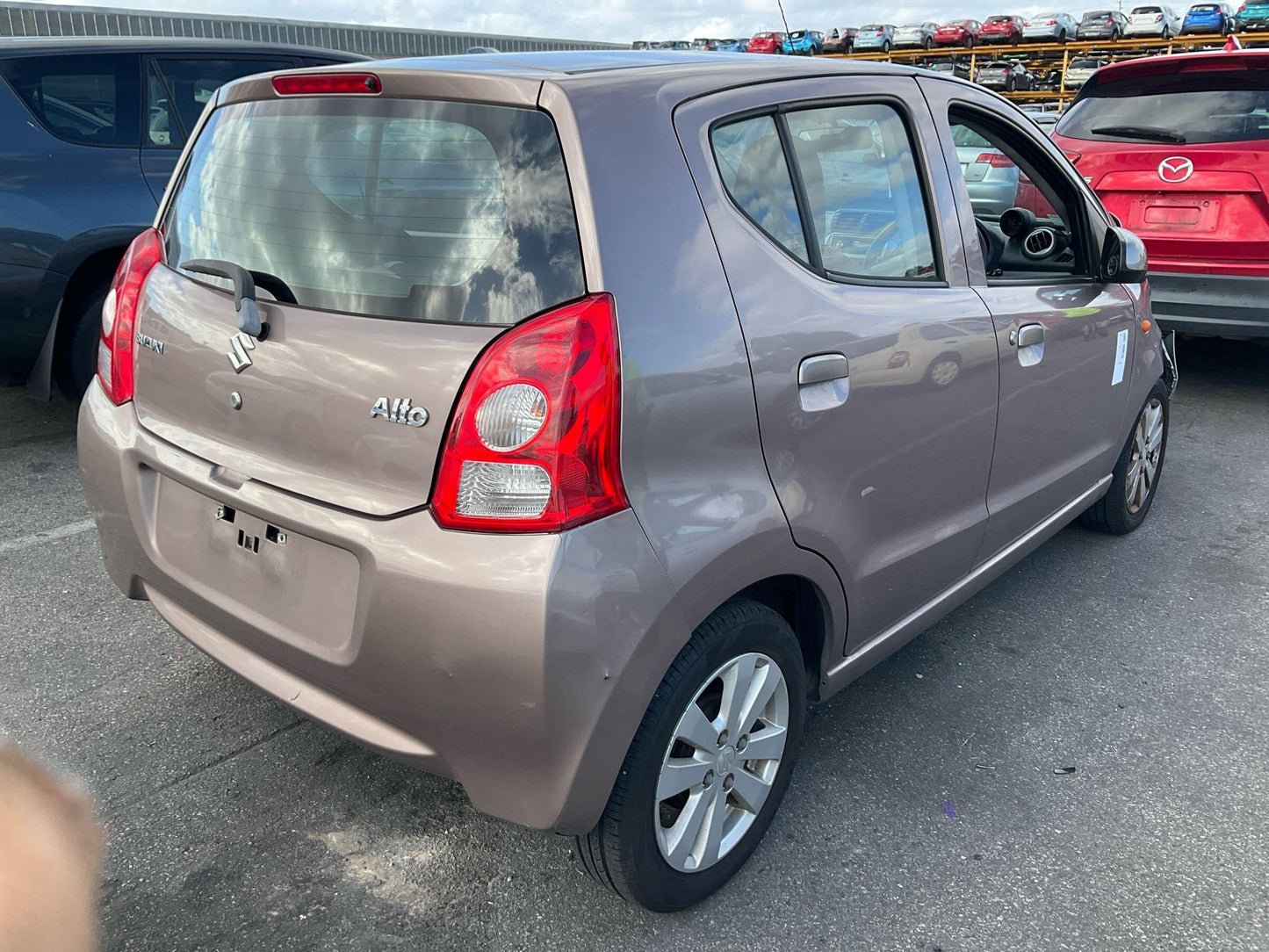 Suzuki
Alto