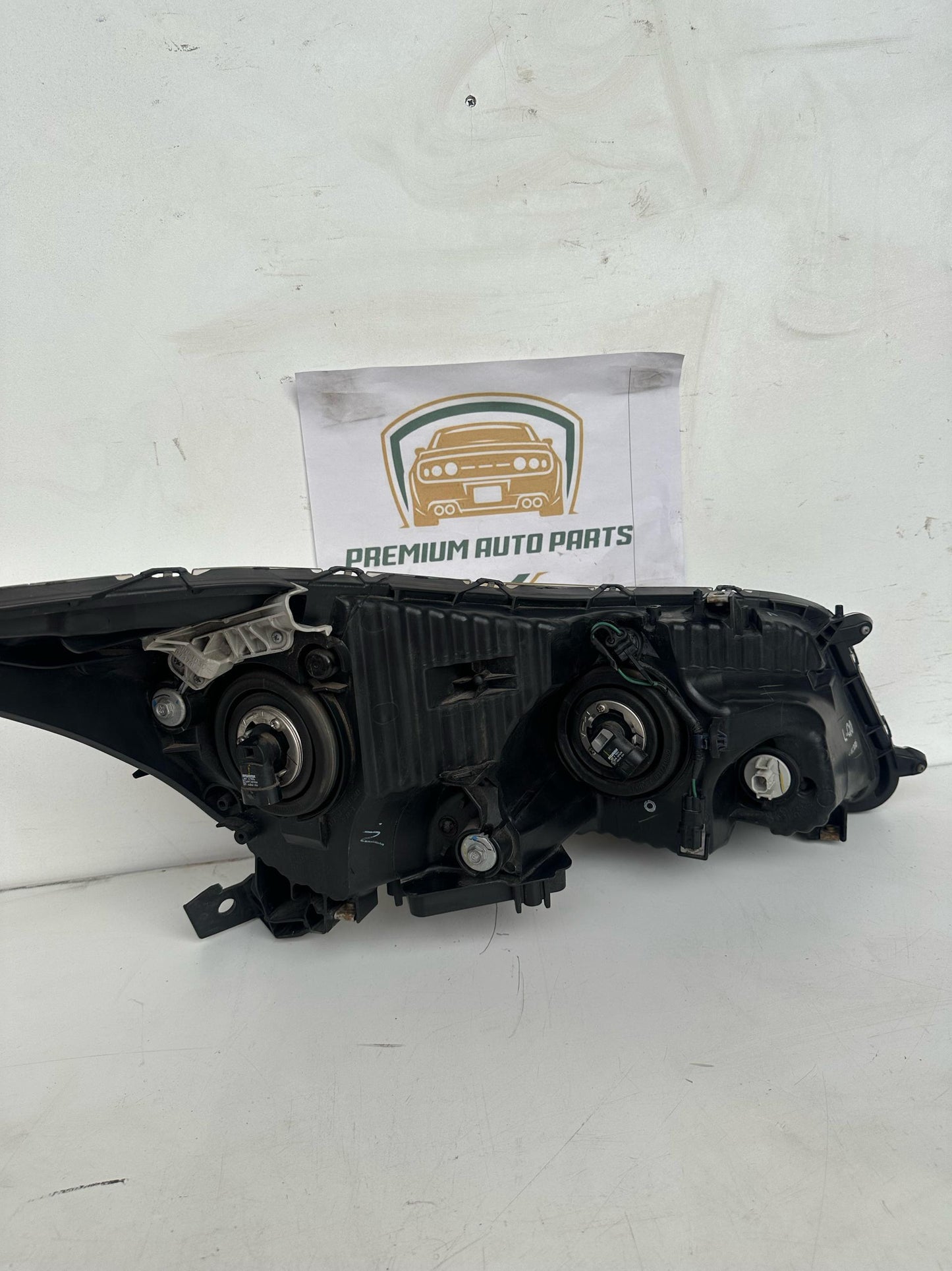 2010 Left Headlight