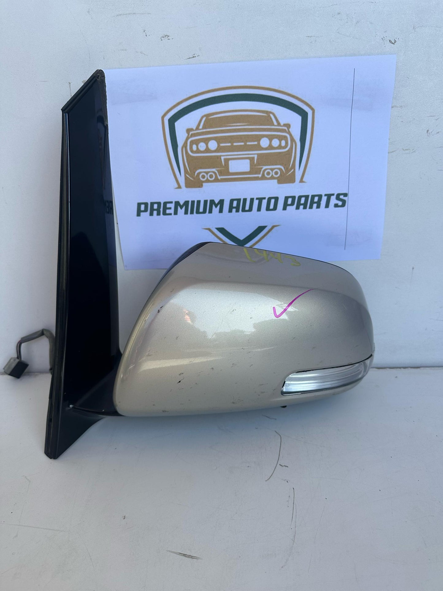 2006 Left Door Mirror