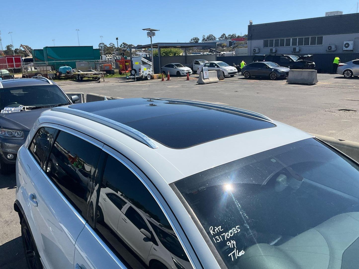 2014 Audi Q7 Station Wagon
Audi
Q7