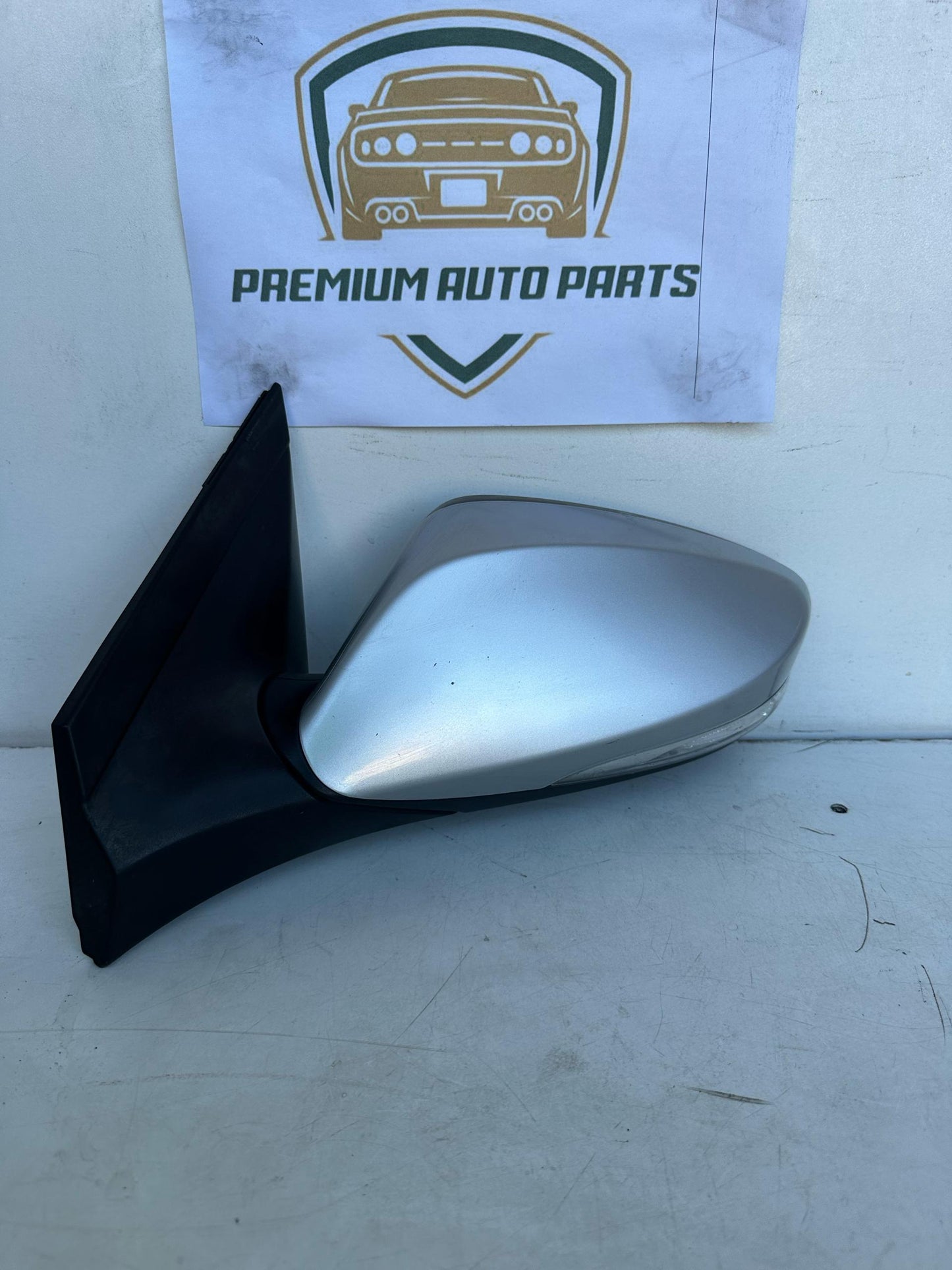 2013 Hyundai Accent Left Door Mirror