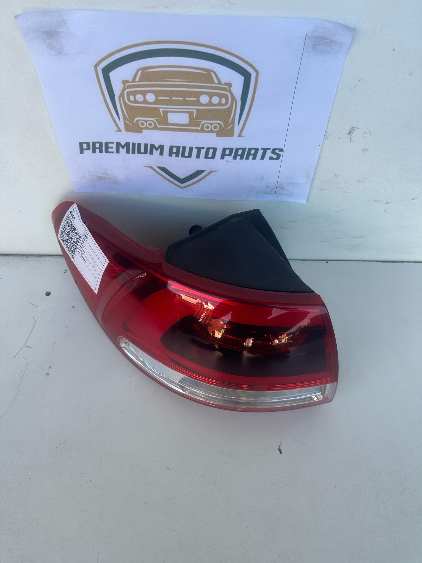 2016 Left Taillight