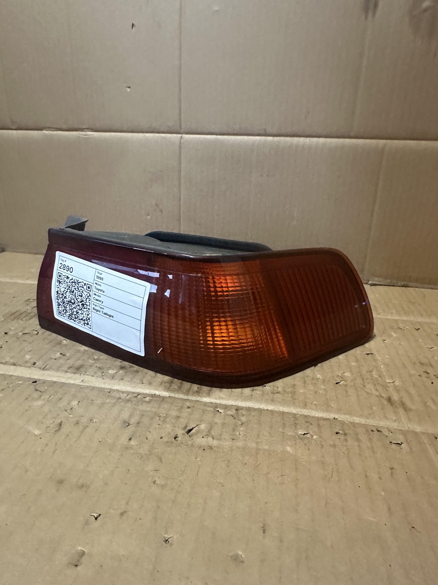 1998 XV20 Right Taillight