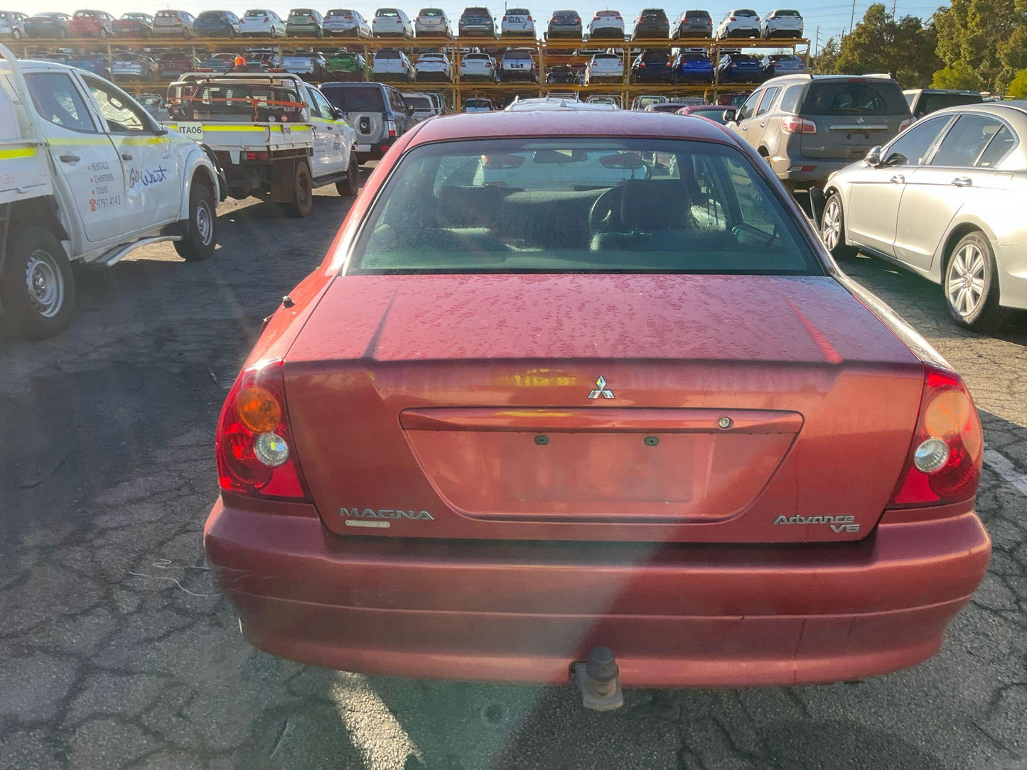 Mitsubishi
Magna