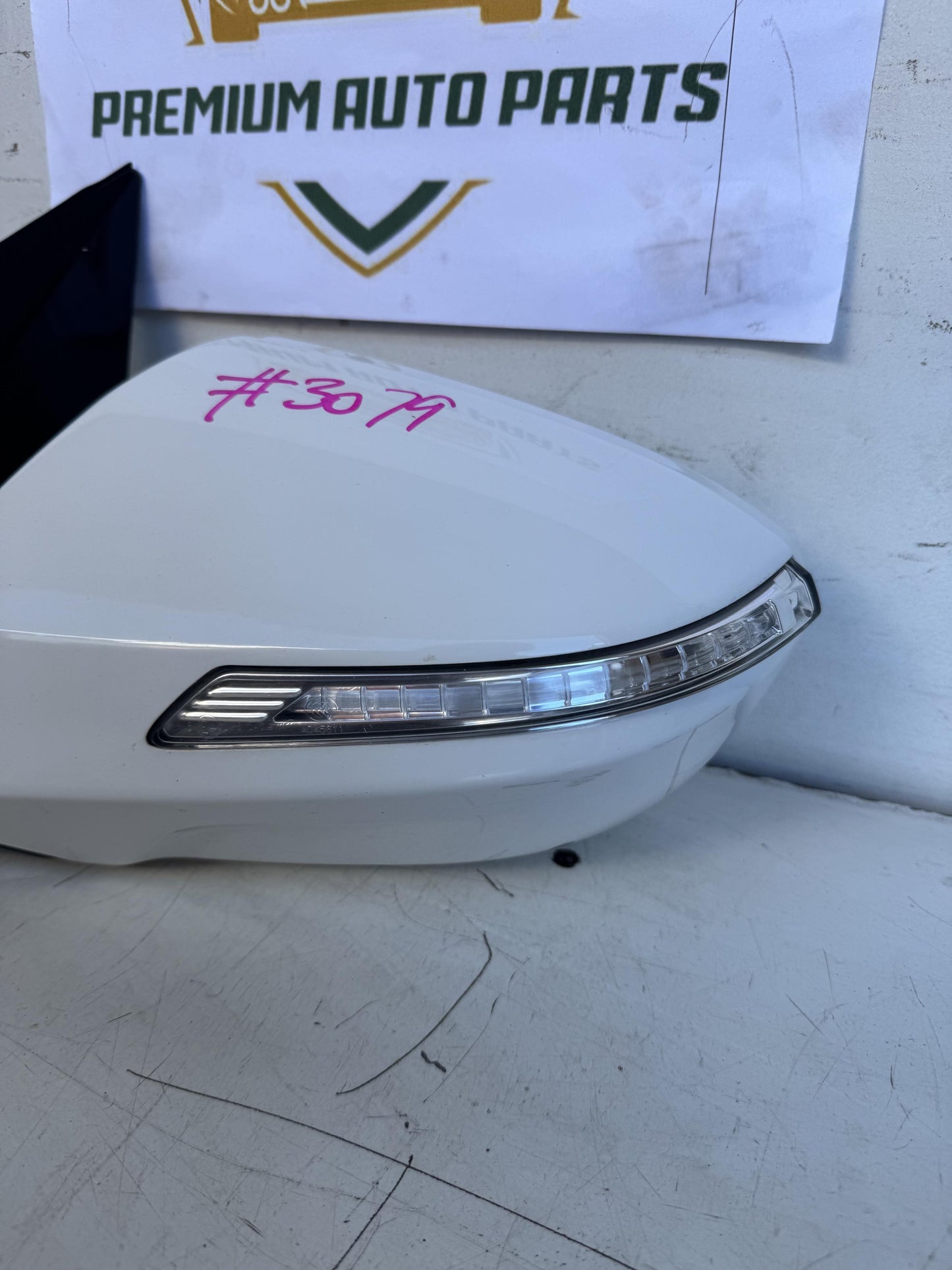 2017 VF Left Door Mirror