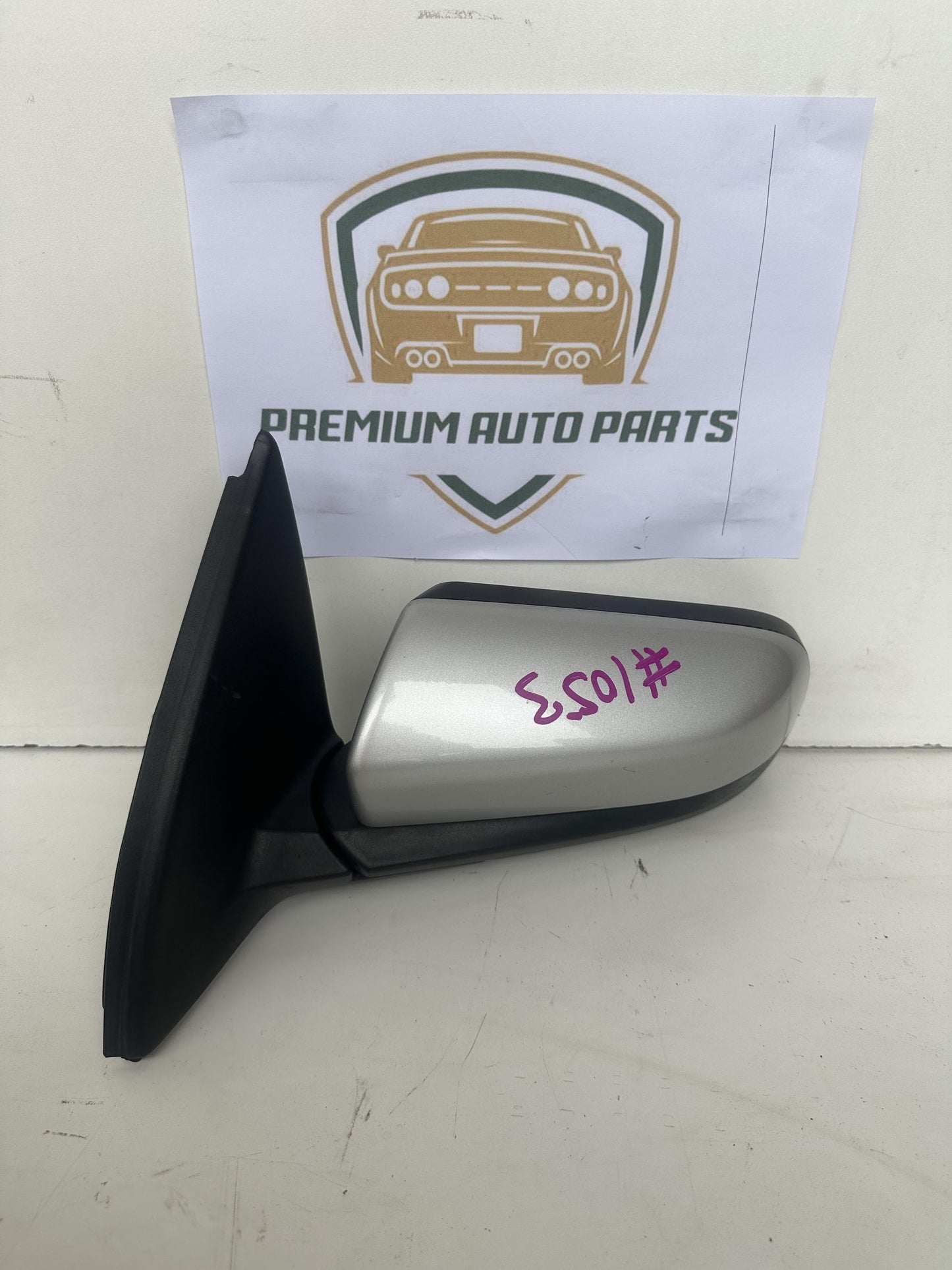 2005 VZ Left Door Mirror
