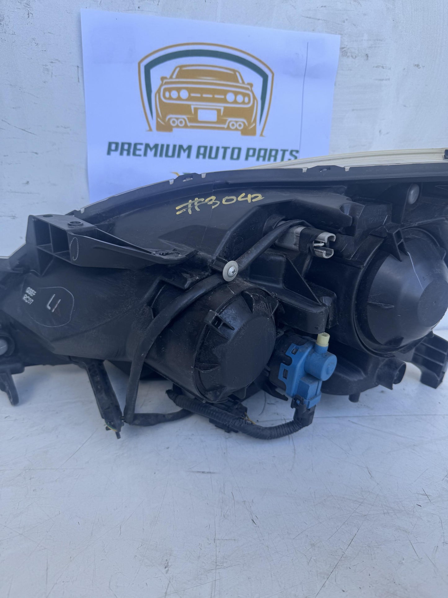 2014 B17 Right Headlight