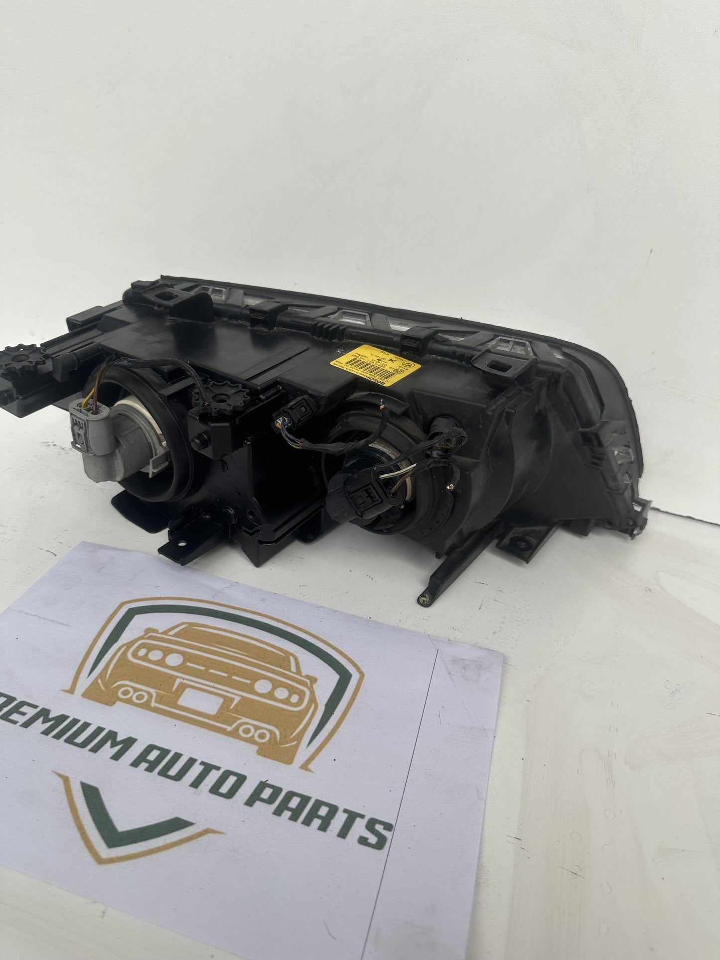 2000 E46 Left Headlight