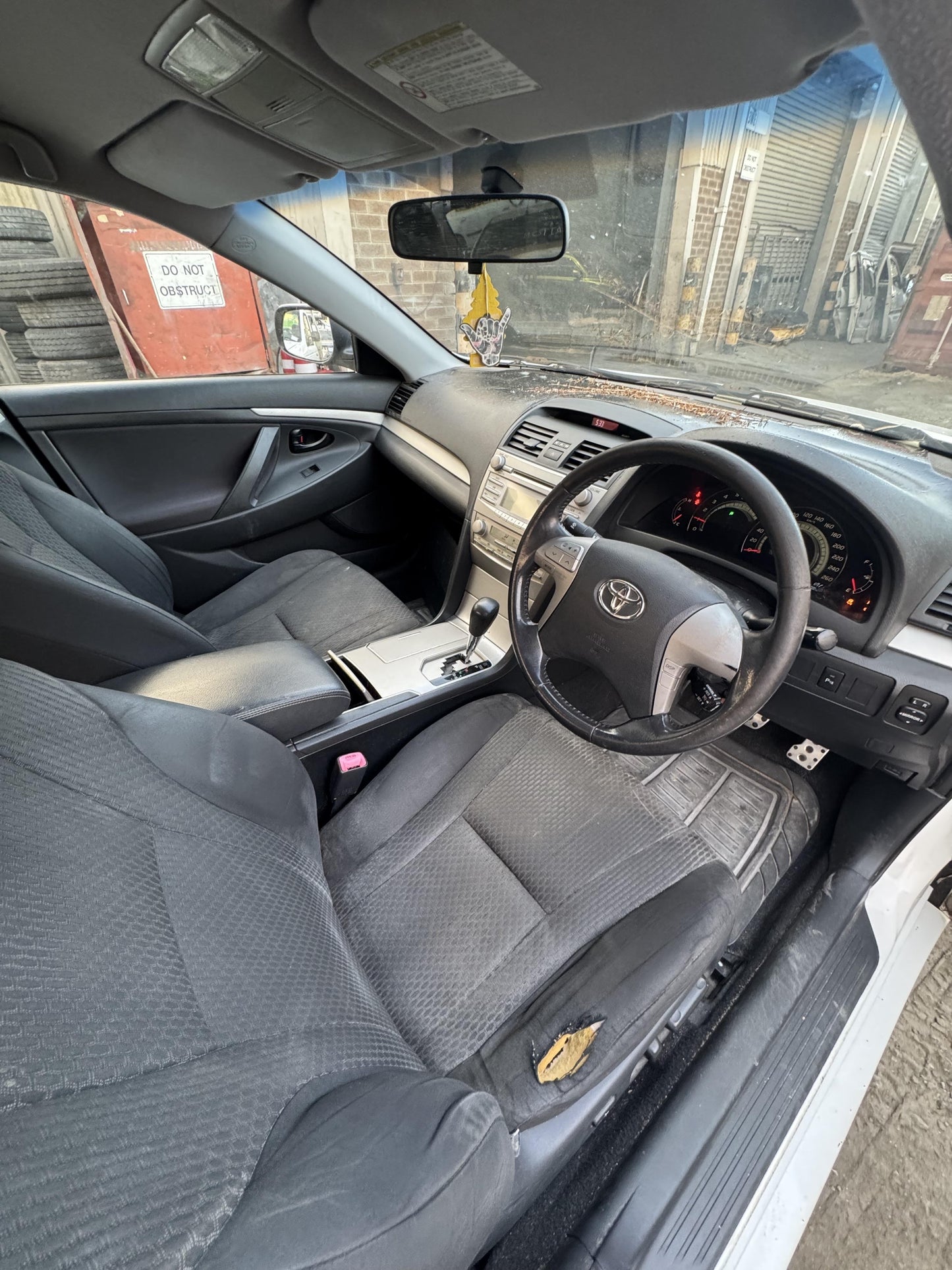Toyota
Aurion