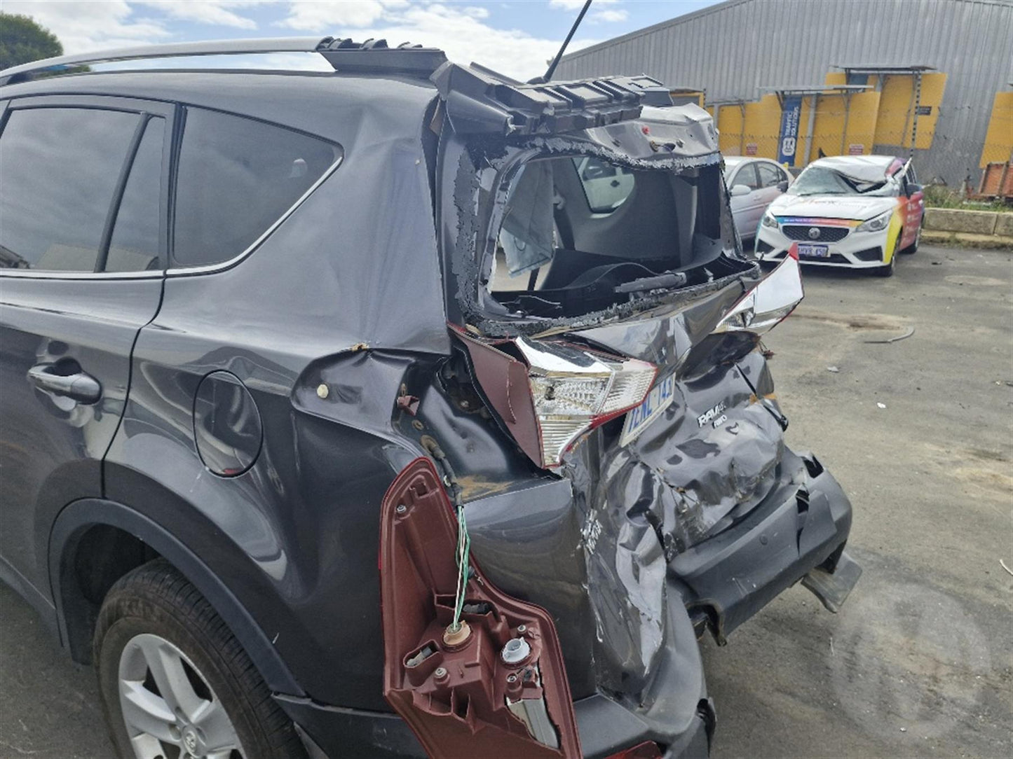 Toyota
RAV4