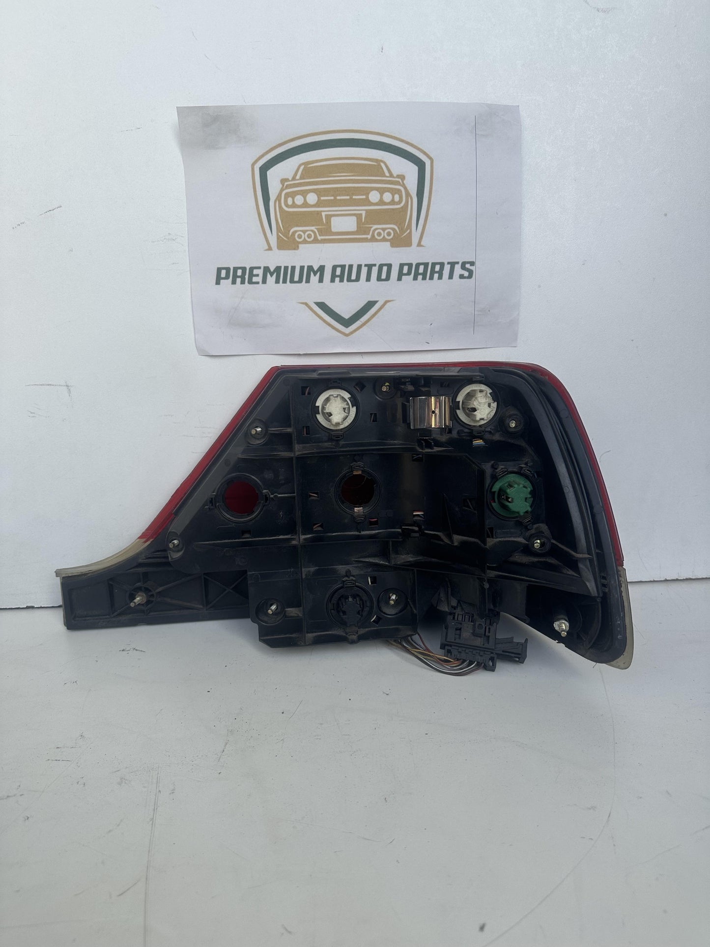 1996 Left Taillight
