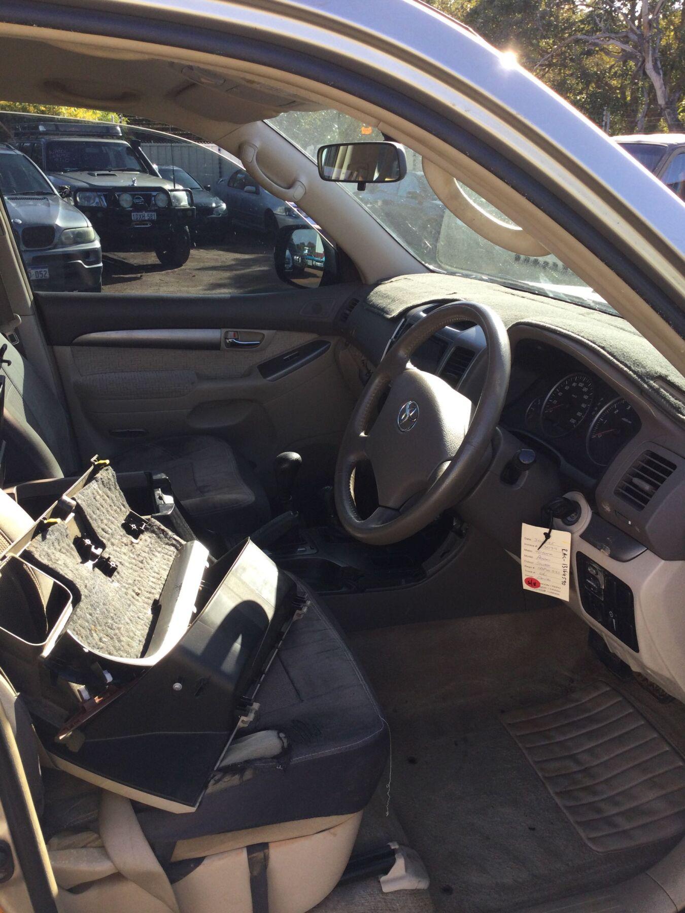2004 Toyota Land Cruiser Prado Station Wagon
Toyota
Land Cruiser