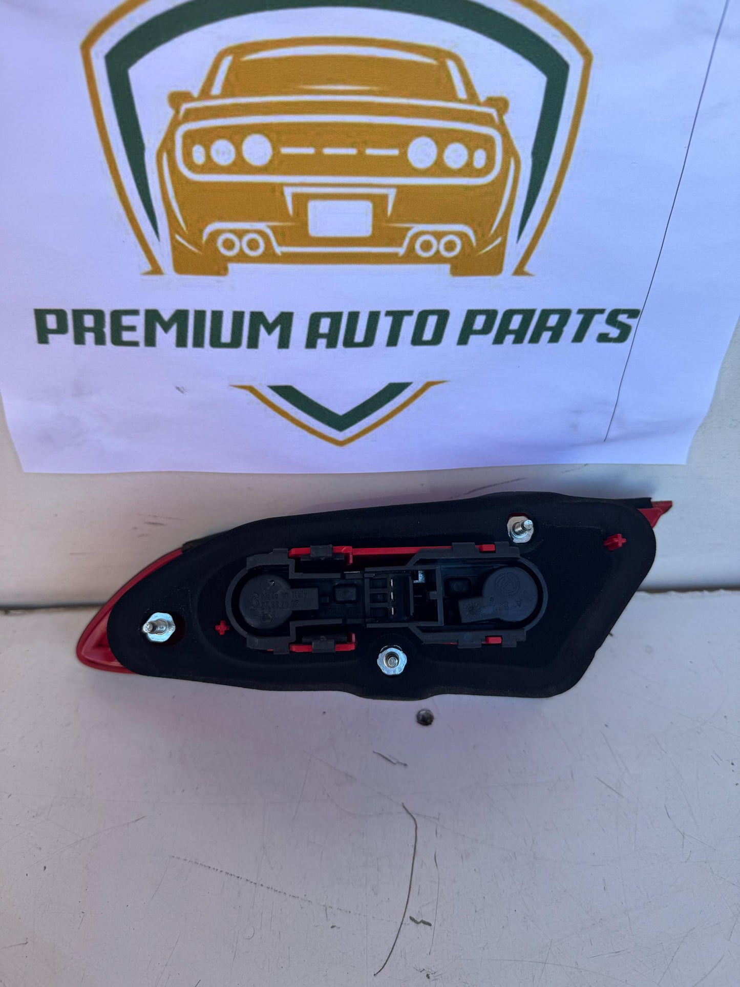 2008 Alfa Romeo 159 Left Boot Light