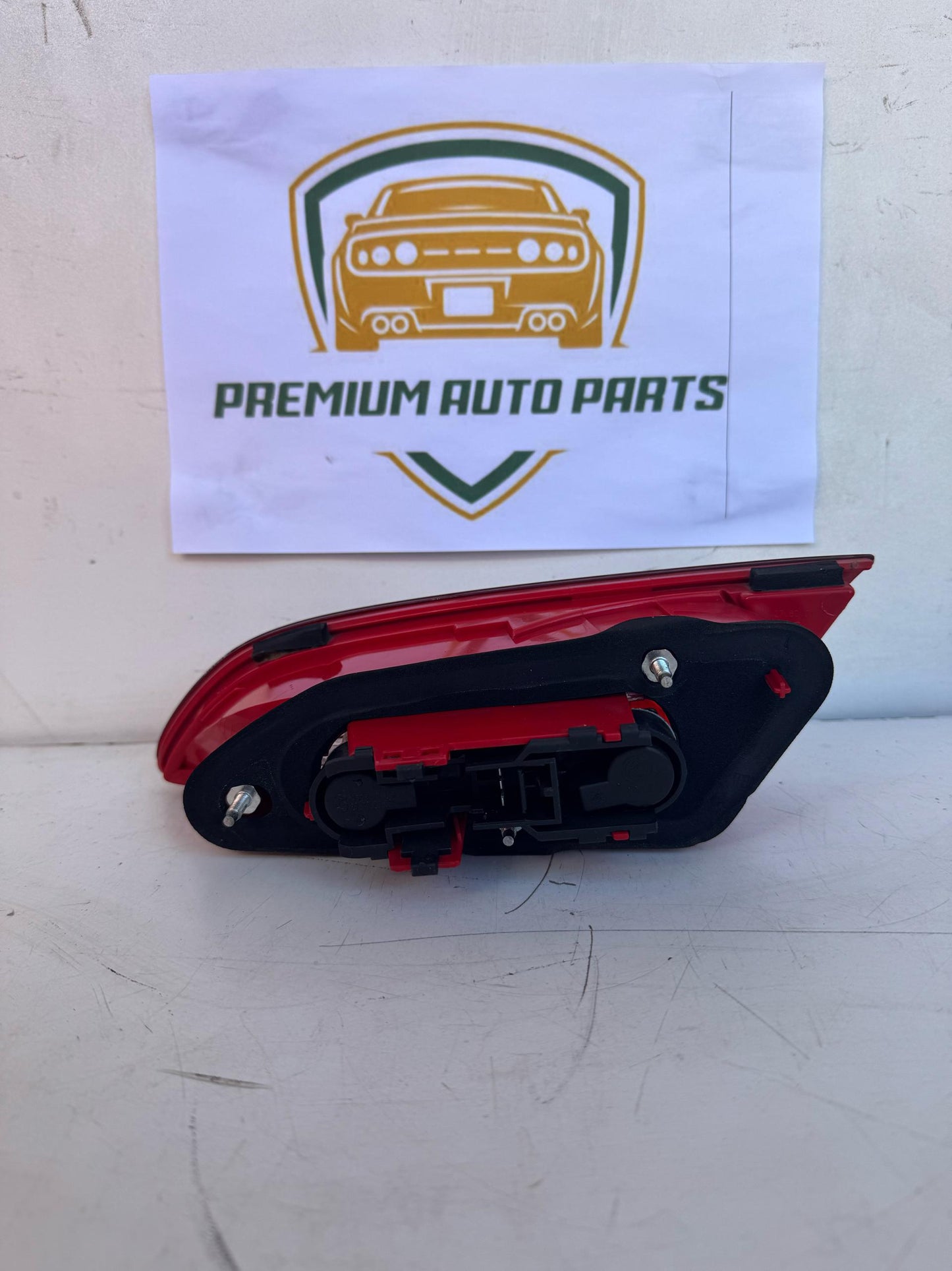 2008 Alfa Romeo 159 Left Boot Light