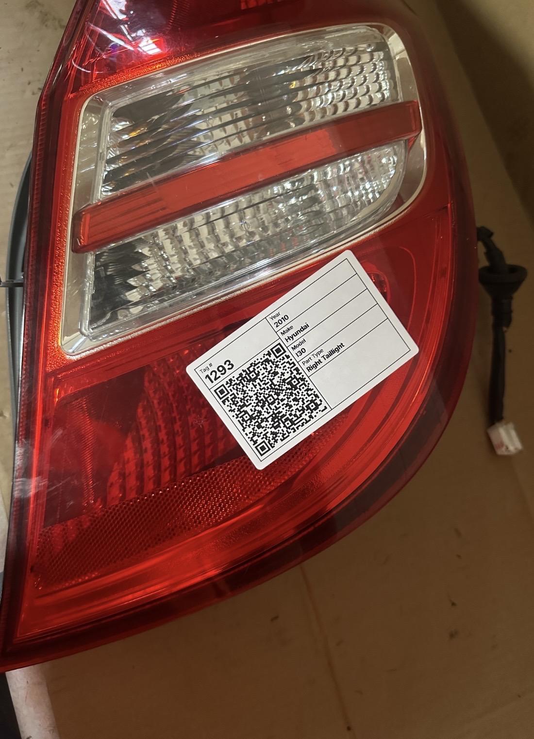 2010 I30 Right Taillight
