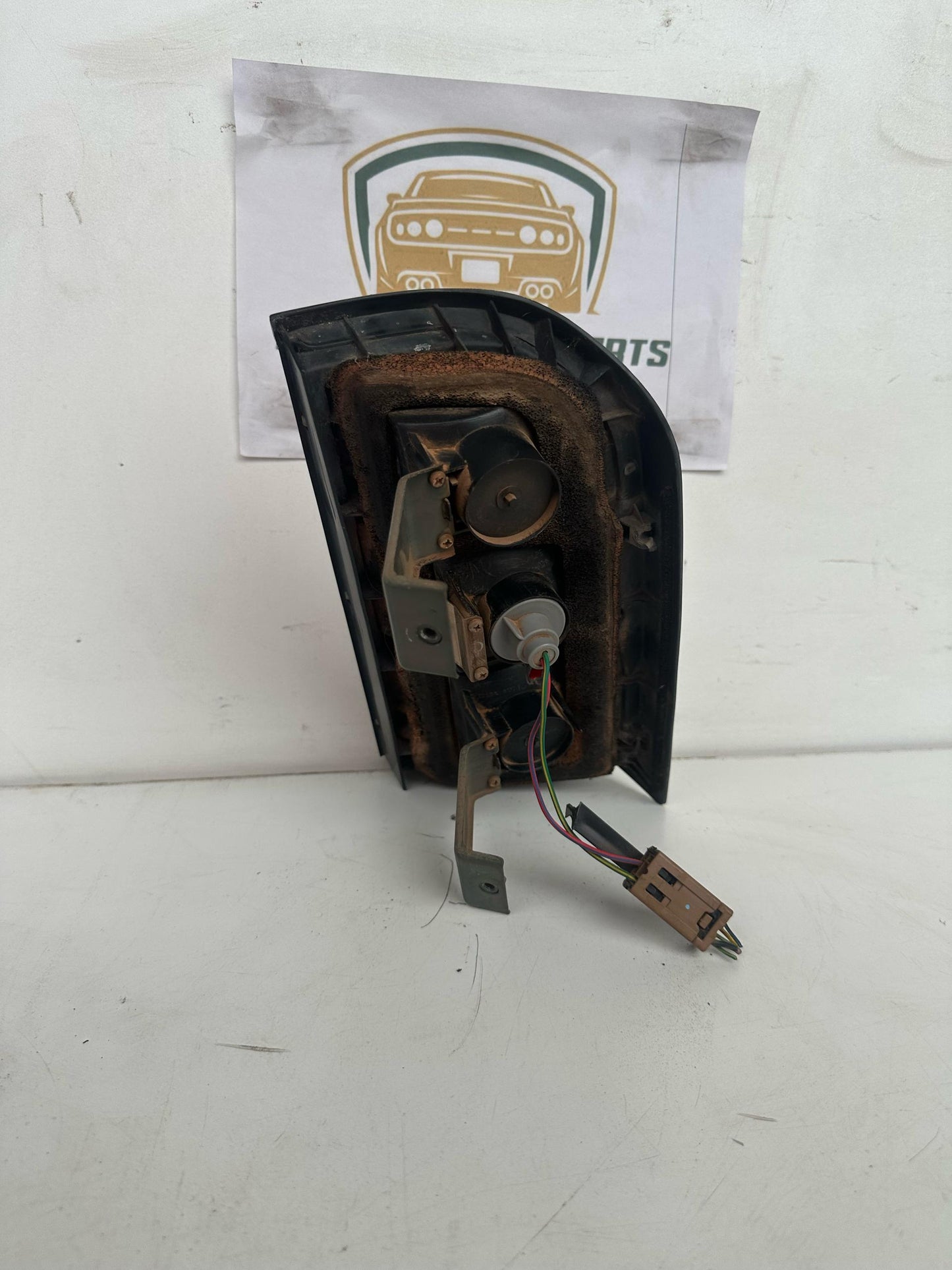 2010 Left Taillight