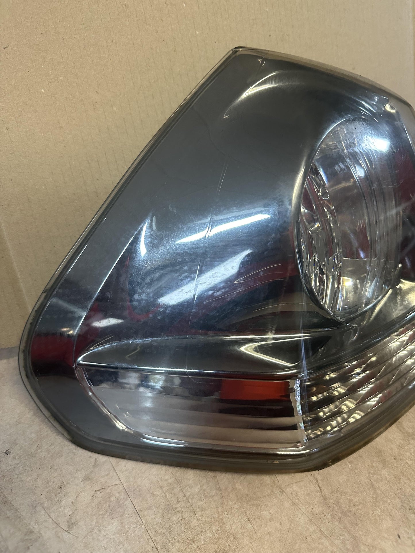 2008 GSU35R Left Taillight