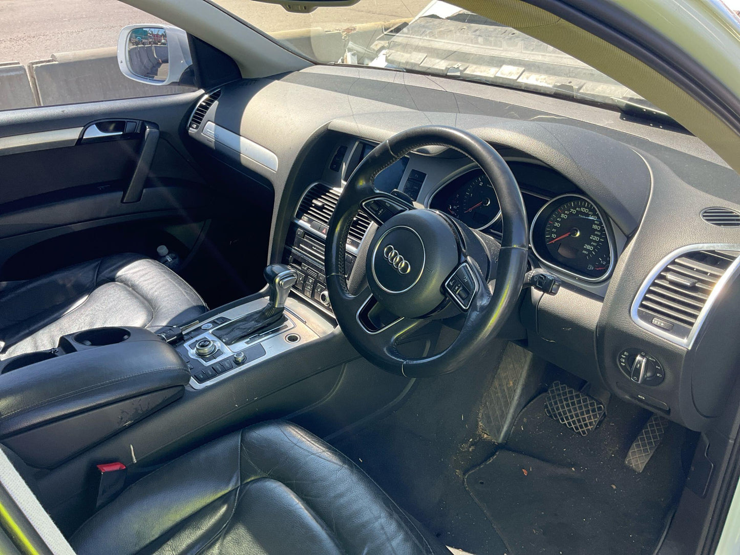 2014 Audi Q7 Station Wagon
Audi
Q7