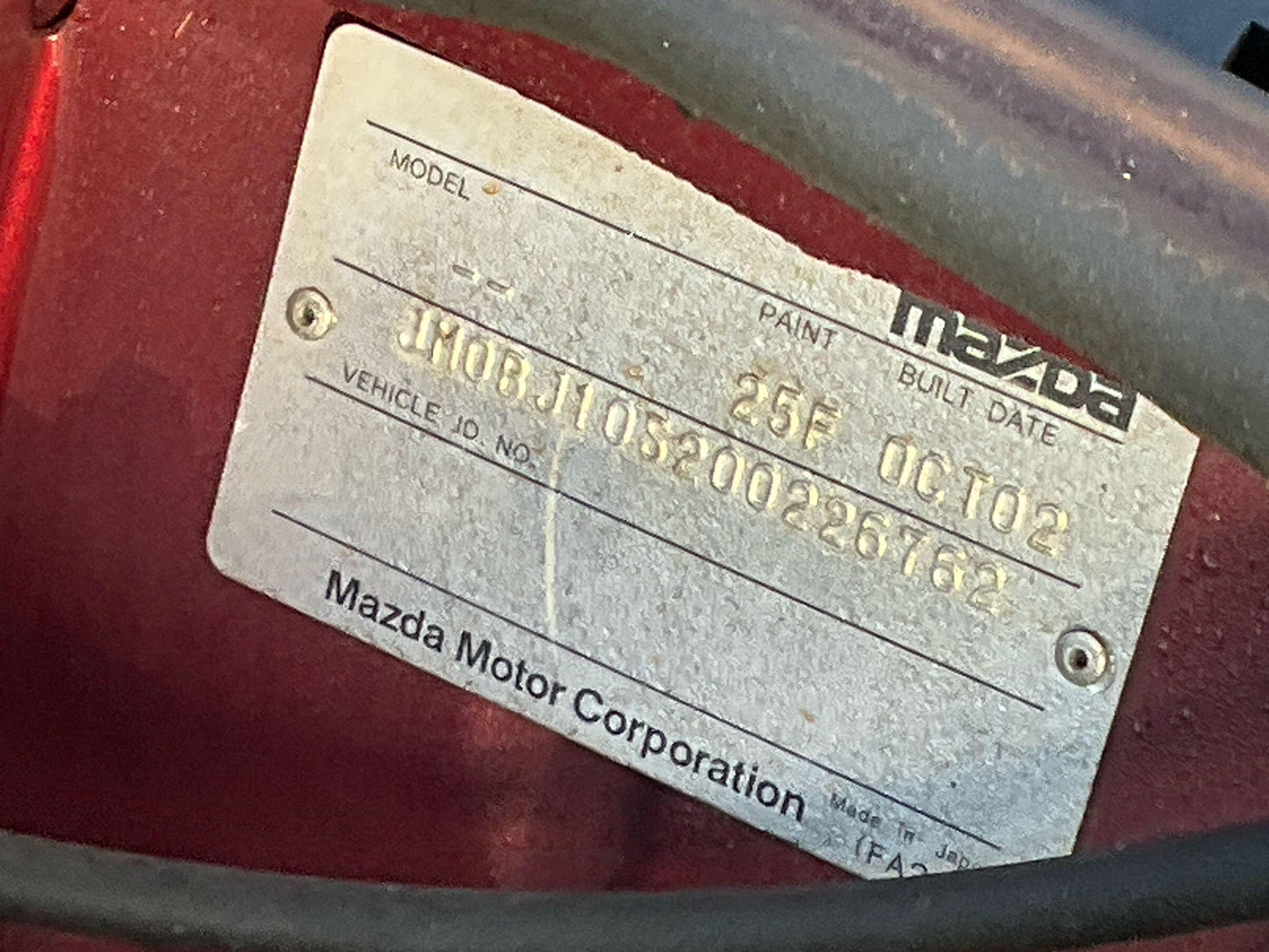 Mazda
323