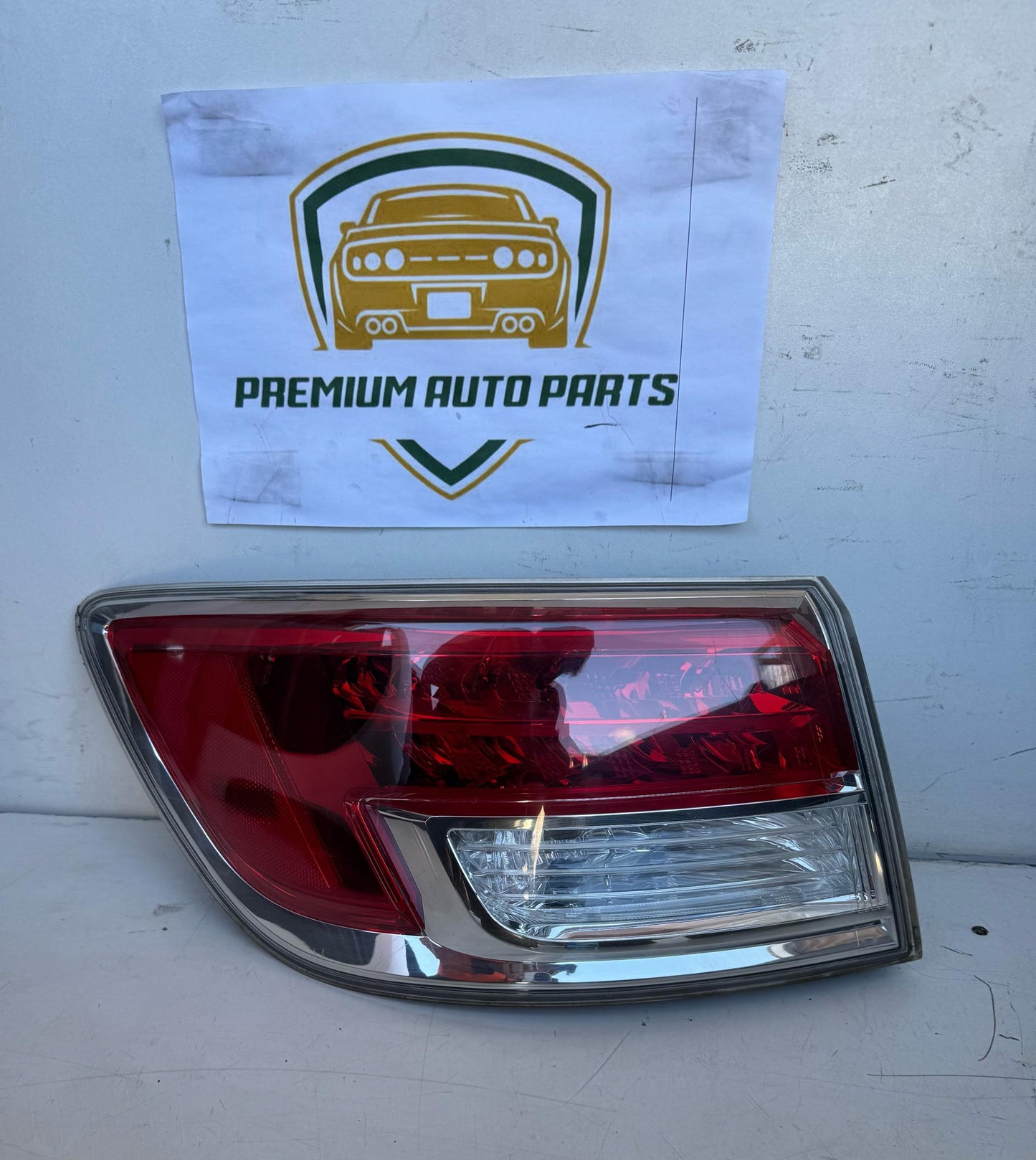 2008 I TB Left Taillight