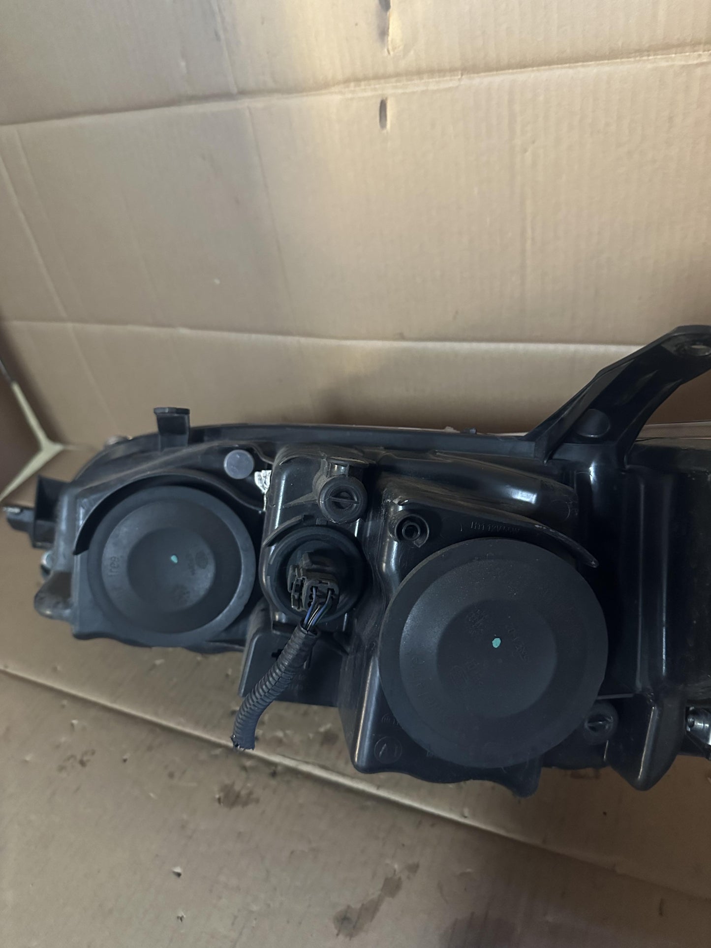 2015 XV50 Right Headlight