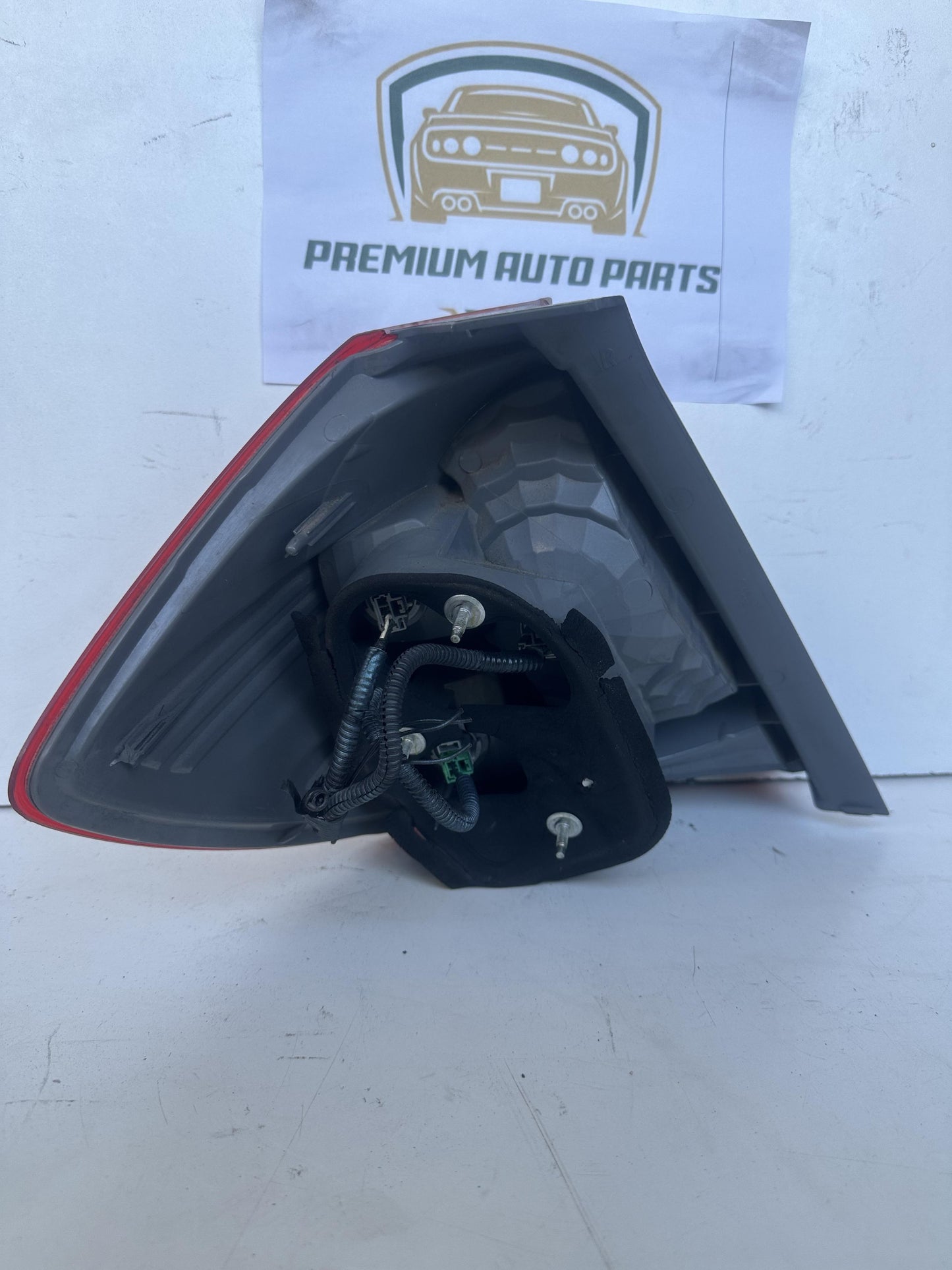 2010 GE Right Taillight