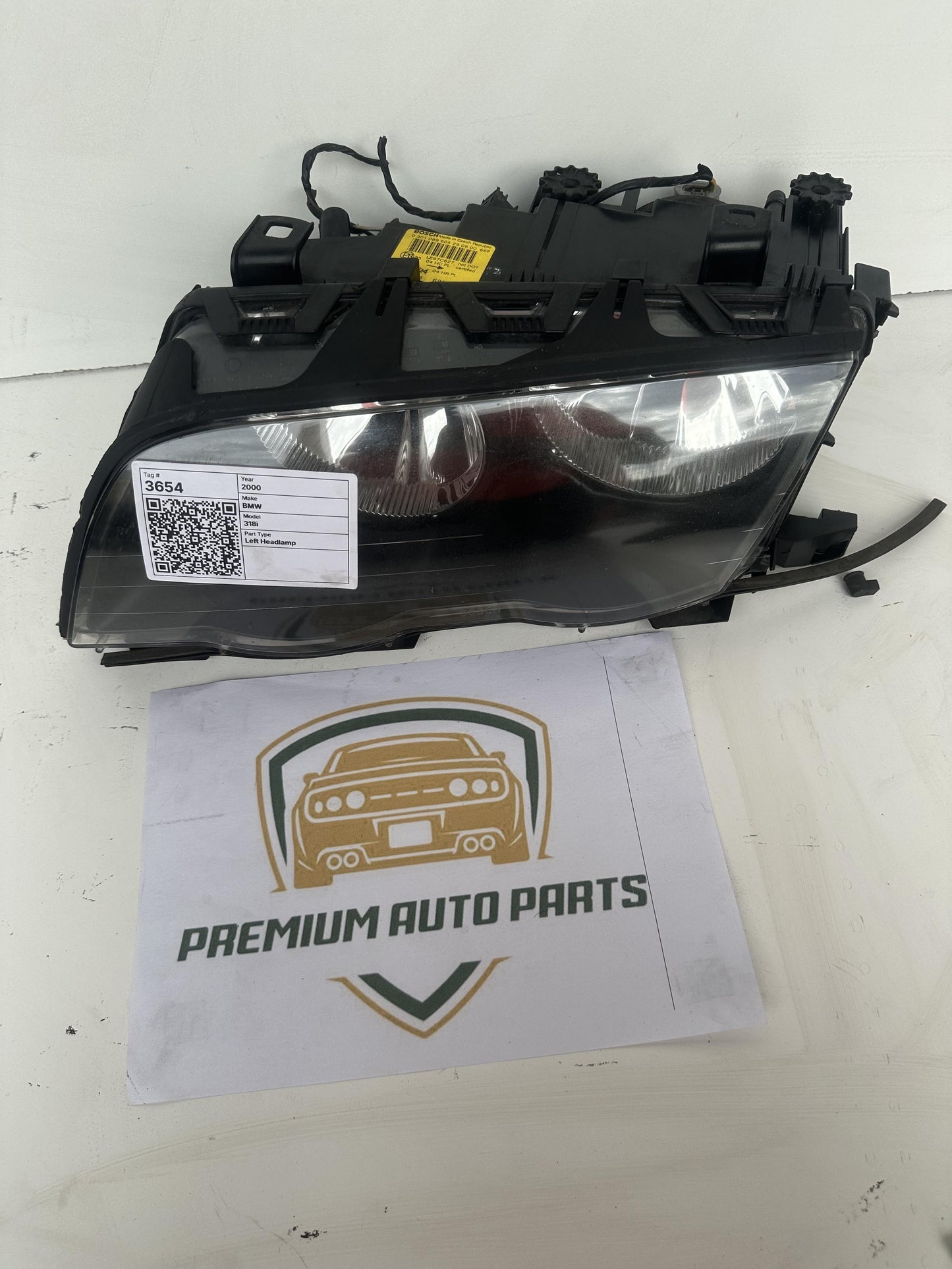 2000 E46 Left Headlight