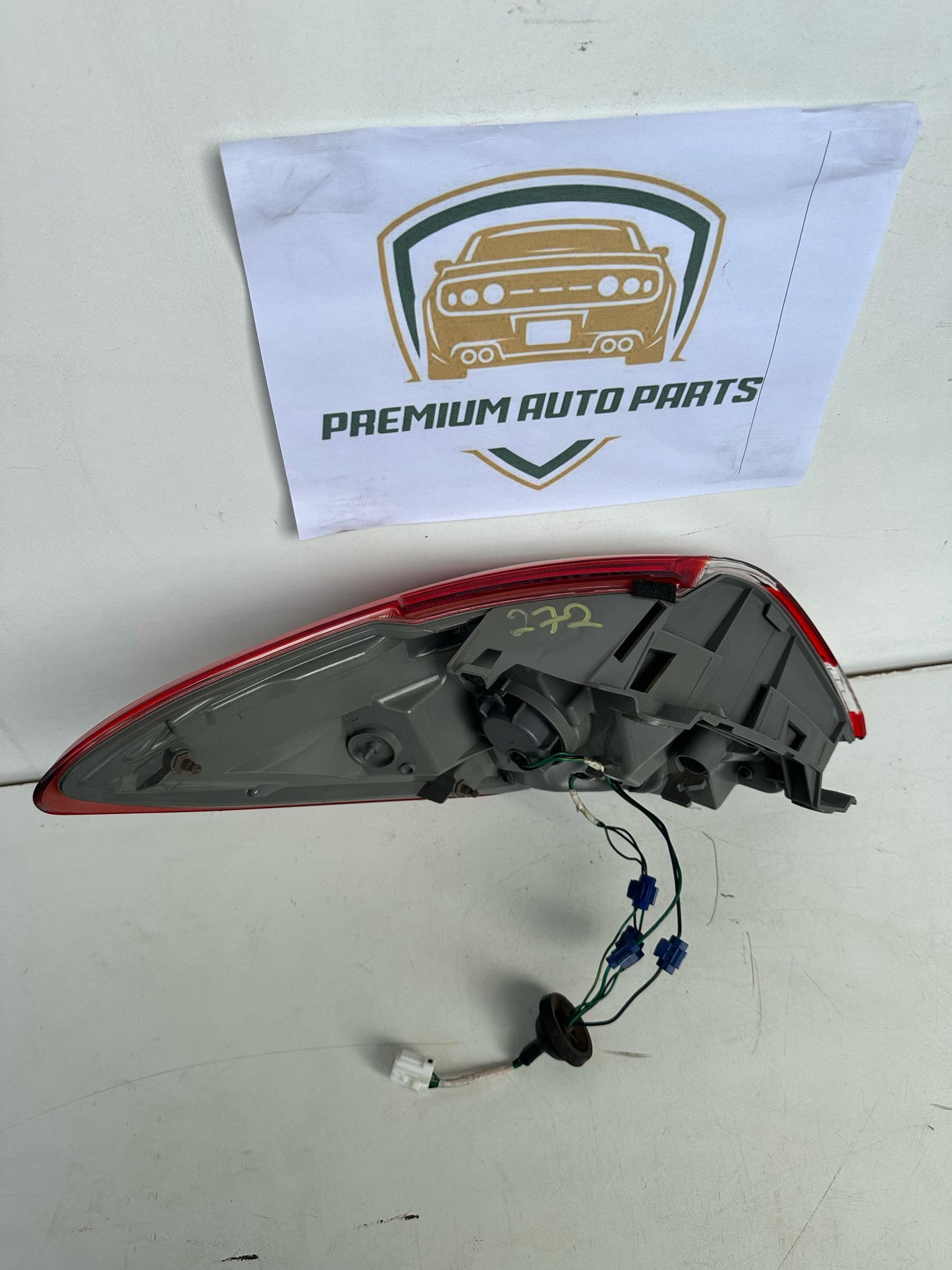 2012 Nissan MuranoII Z51 Right Taillight