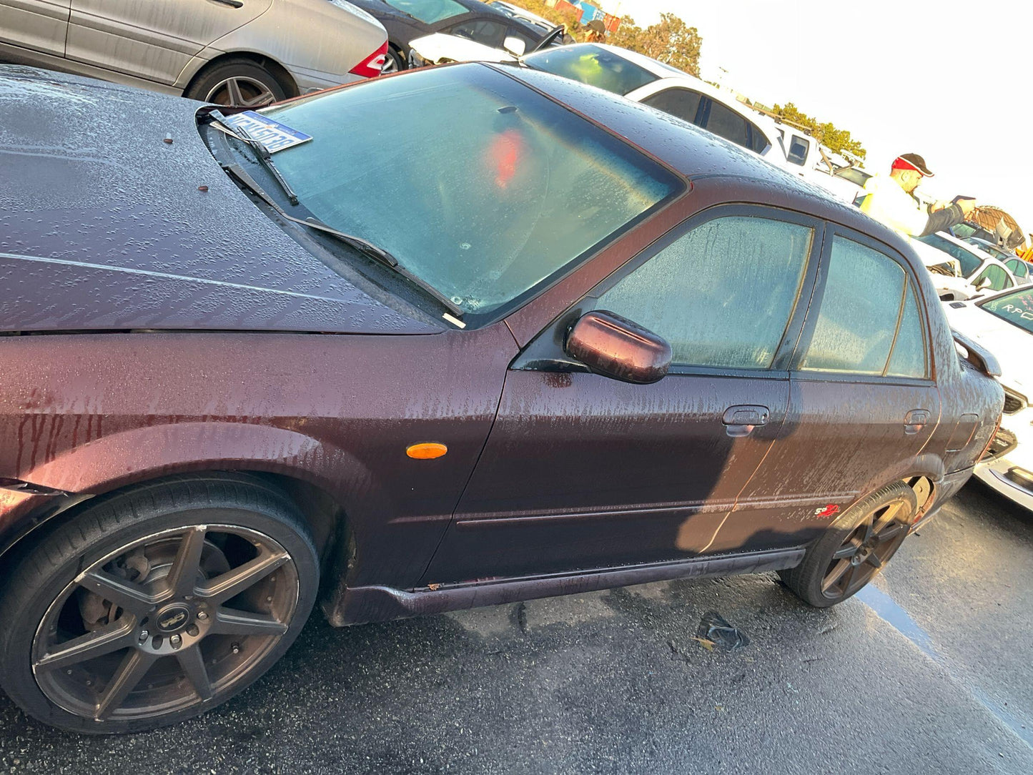 Mazda
323