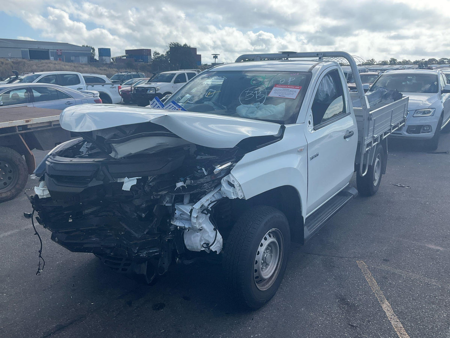 Mitsubishi
Triton