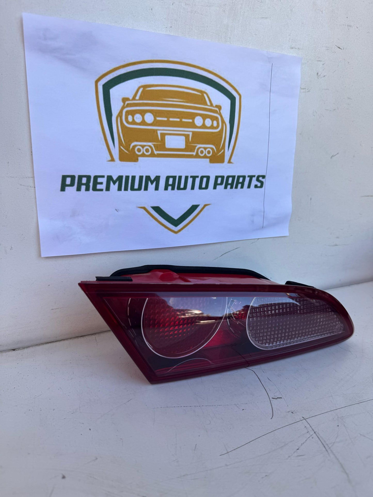 2008 Alfa Romeo 159 Left Boot Light