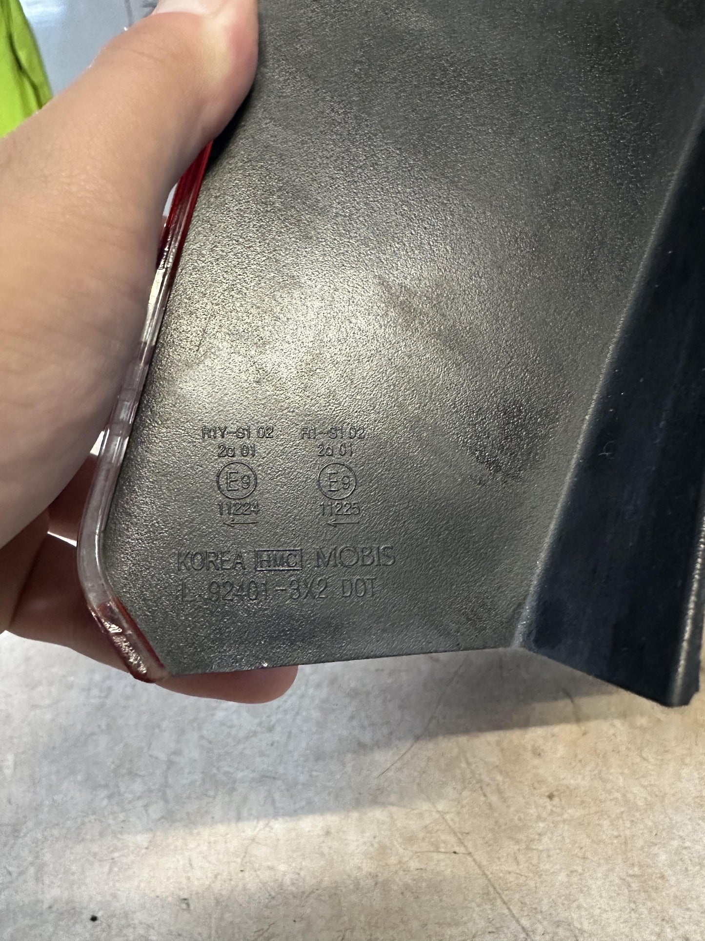 2014 Left Taillight