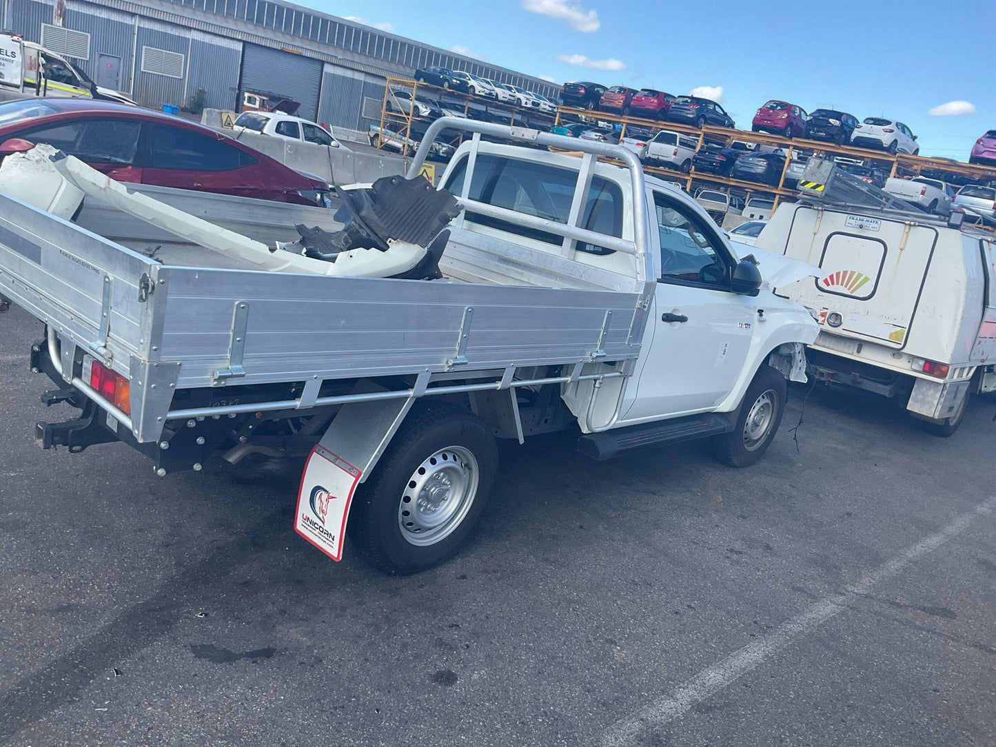 Mitsubishi
Triton