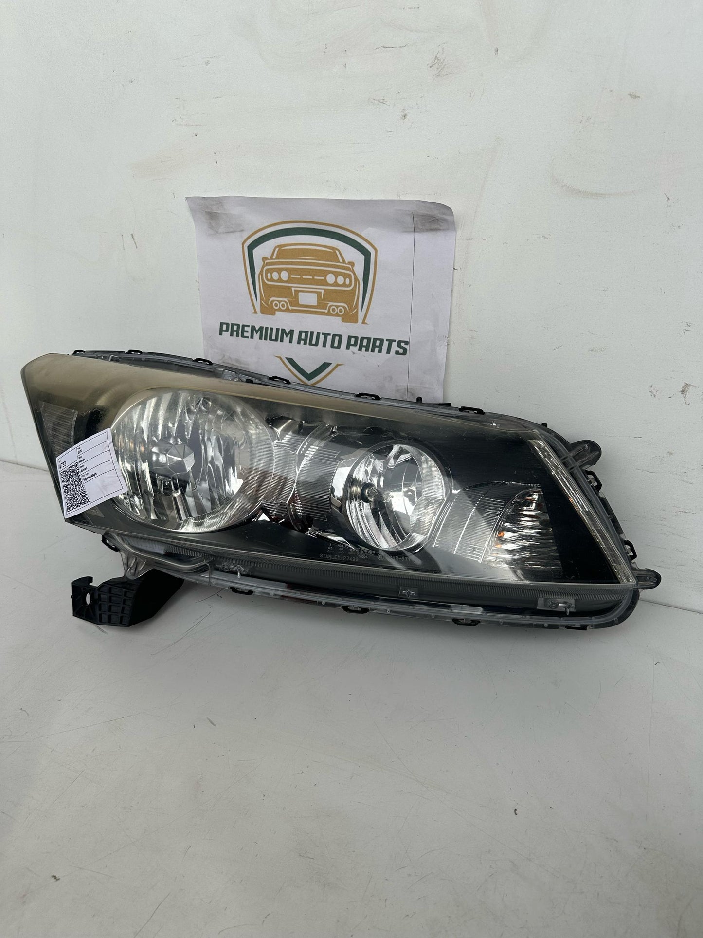 2010 Right Headlight