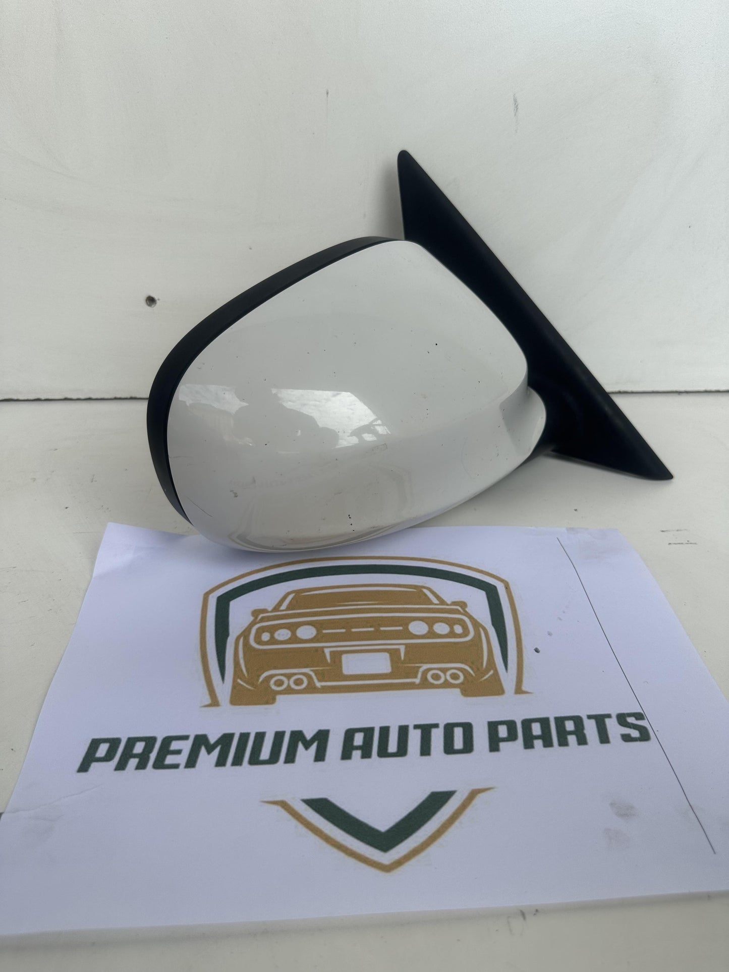 2011 E90 Right Door Mirror