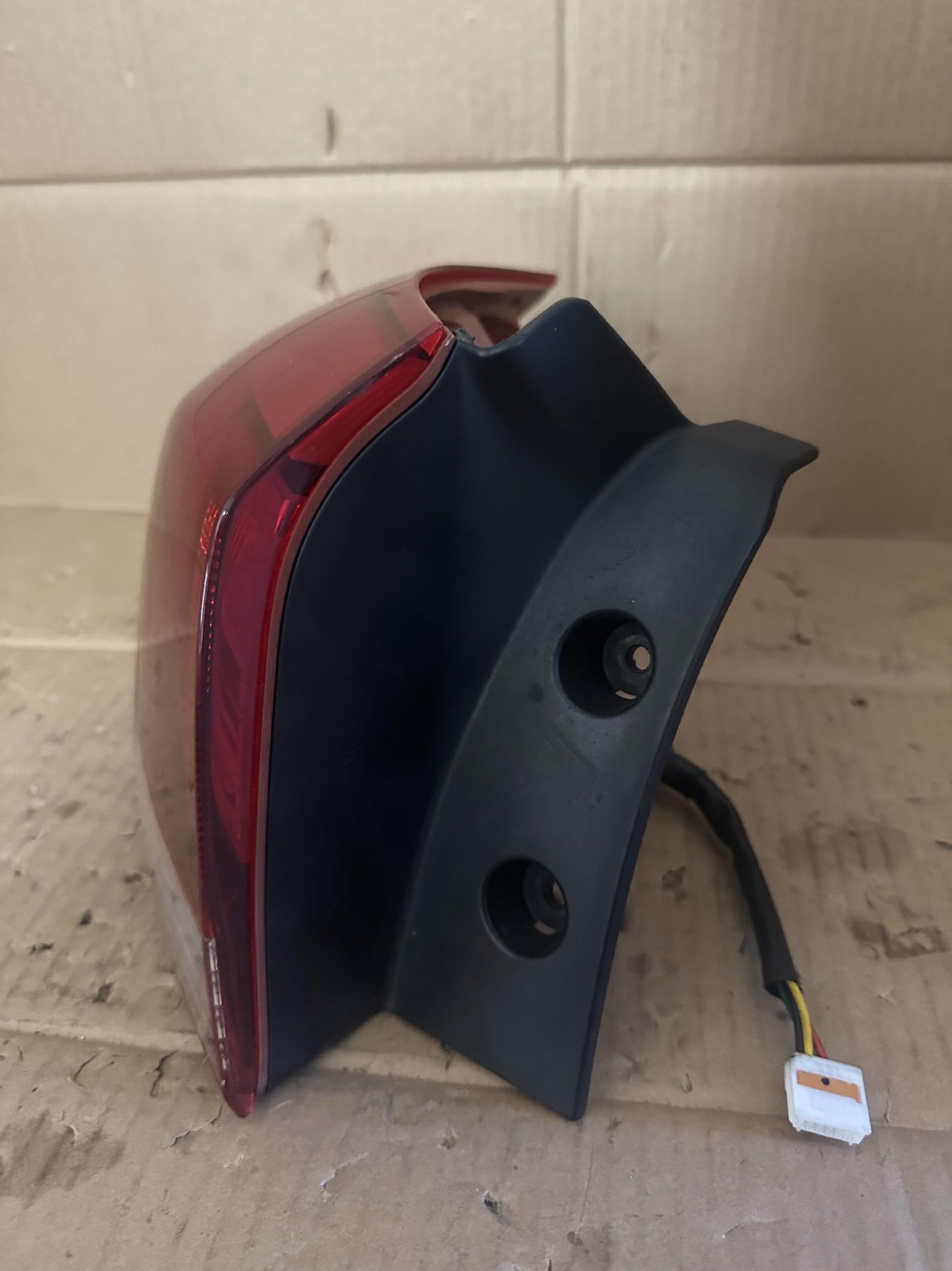 2017 YB Left Taillight