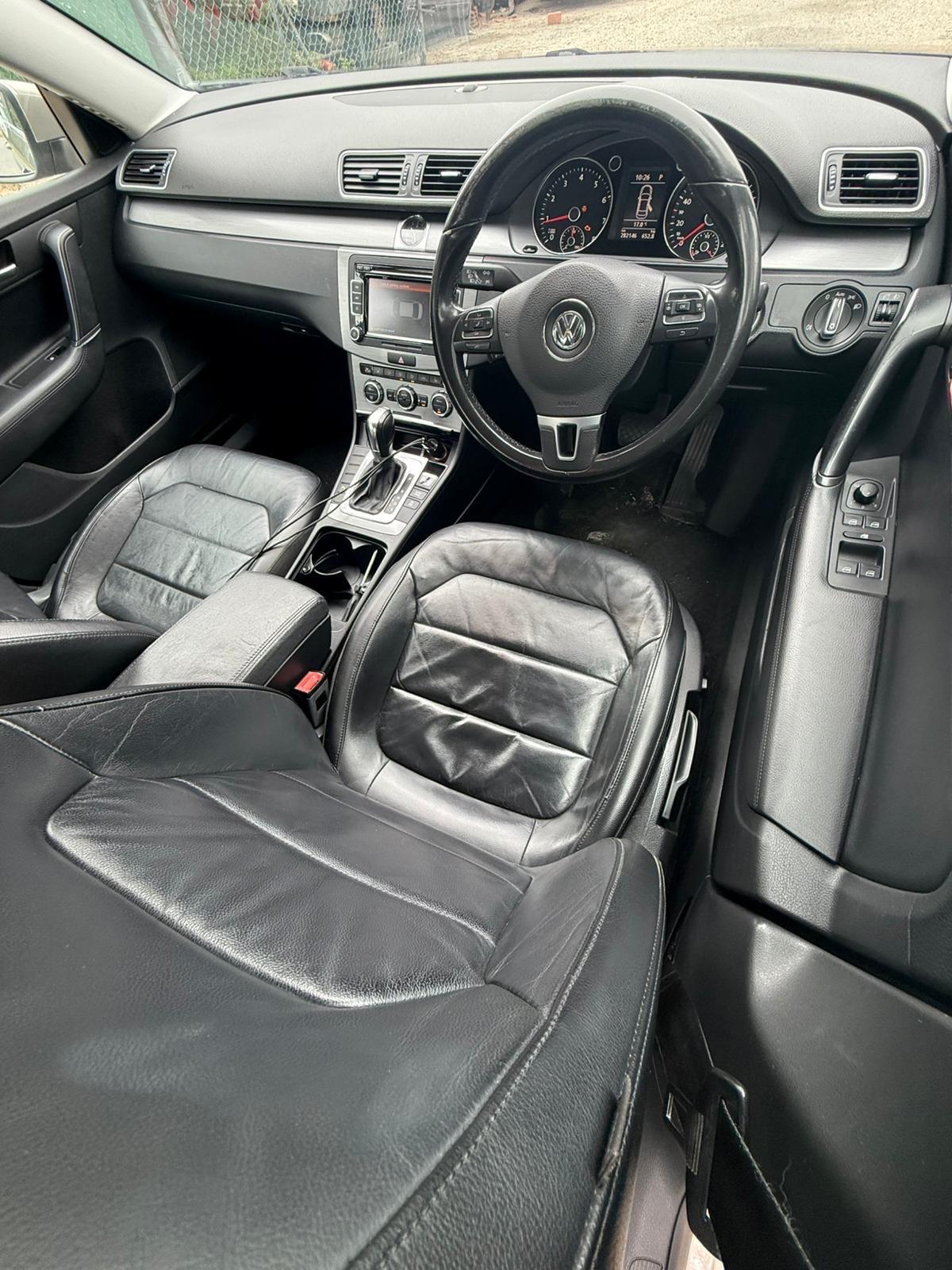 2012 Volkswagen Passat Sedan
Volkswagen
Passat