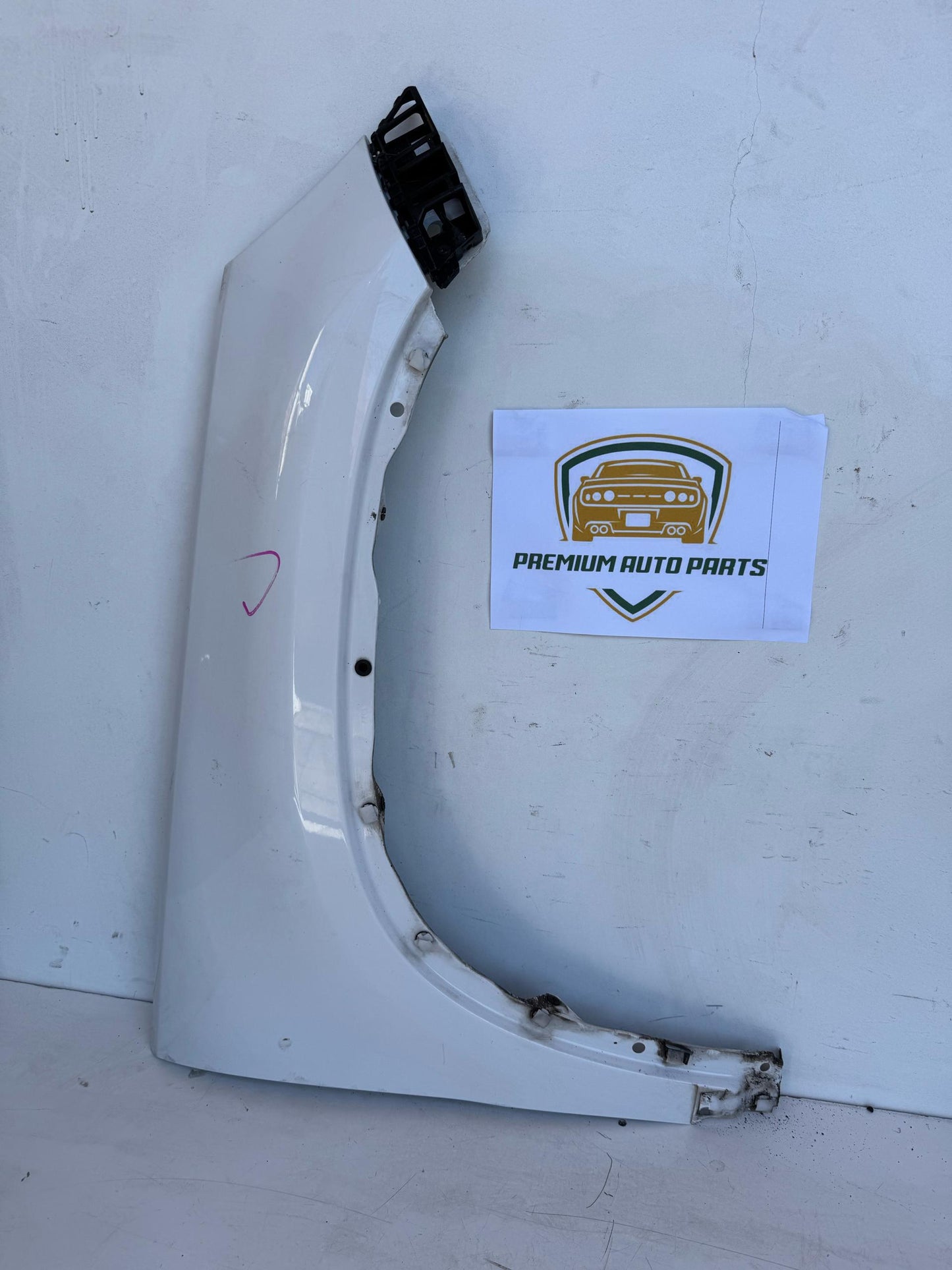 2012 Volkswagen Tiguan MK1 - 5N Right Front Guard