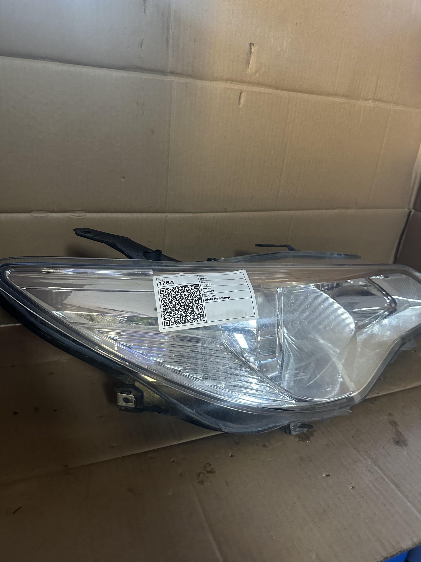 2015 XV50 Right Headlight