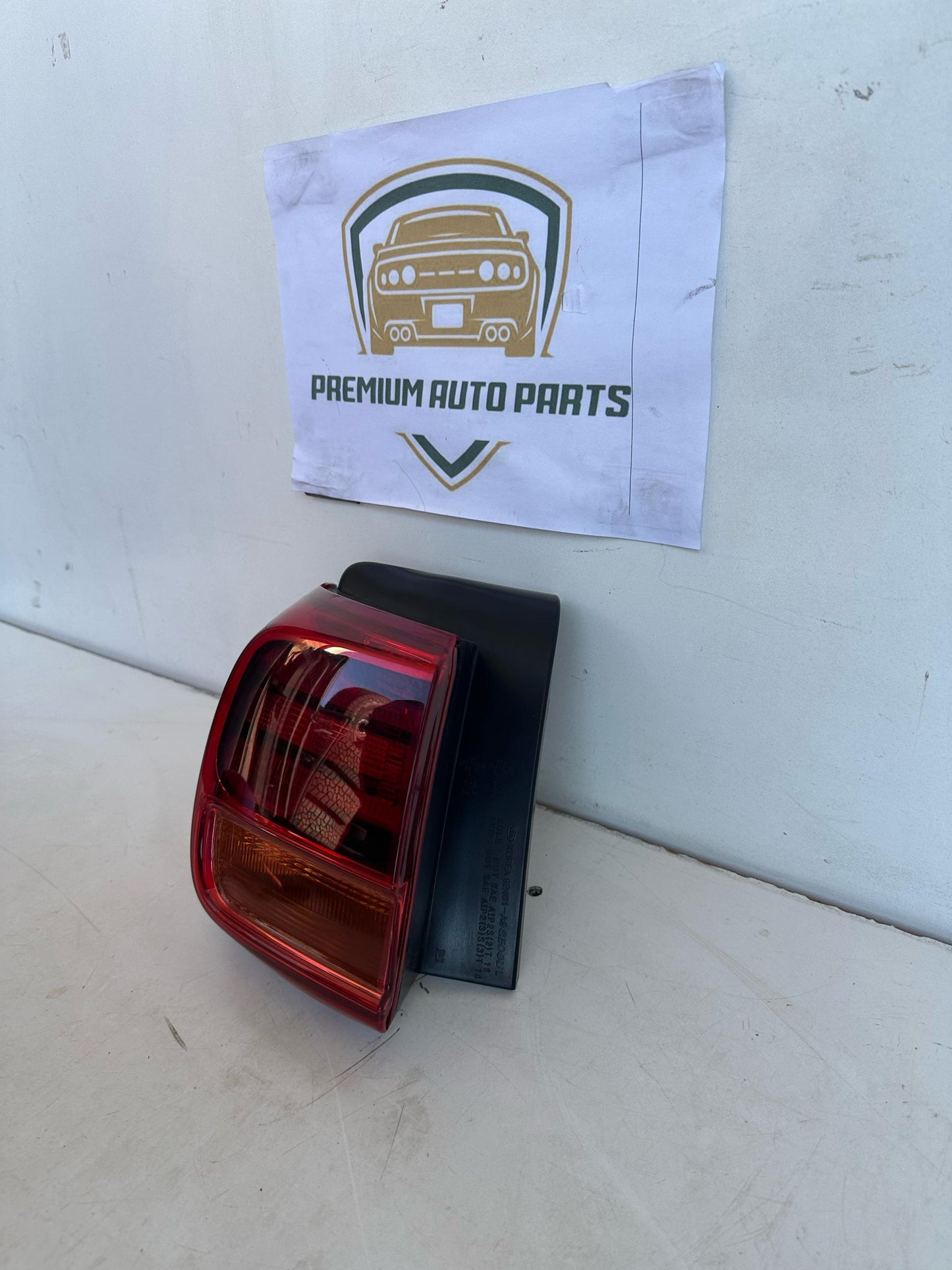 2019 Kia Carnival YP Left Taillight